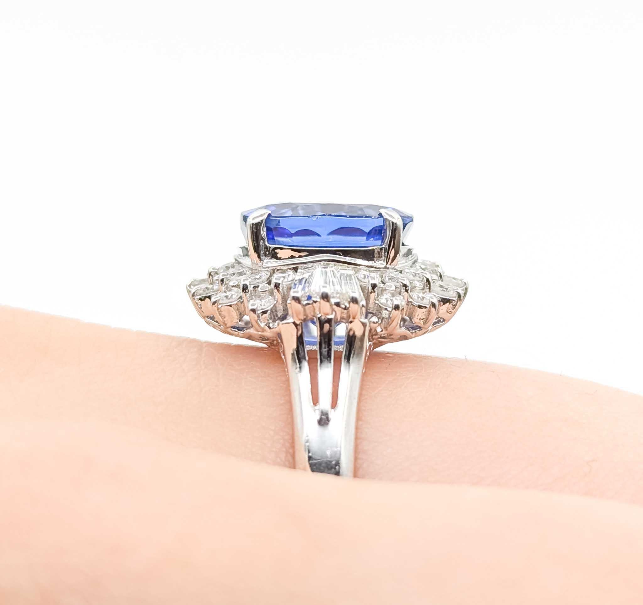 Bague en platine avec tanzanite et diamant Excellent état - En vente à Bloomington, MN