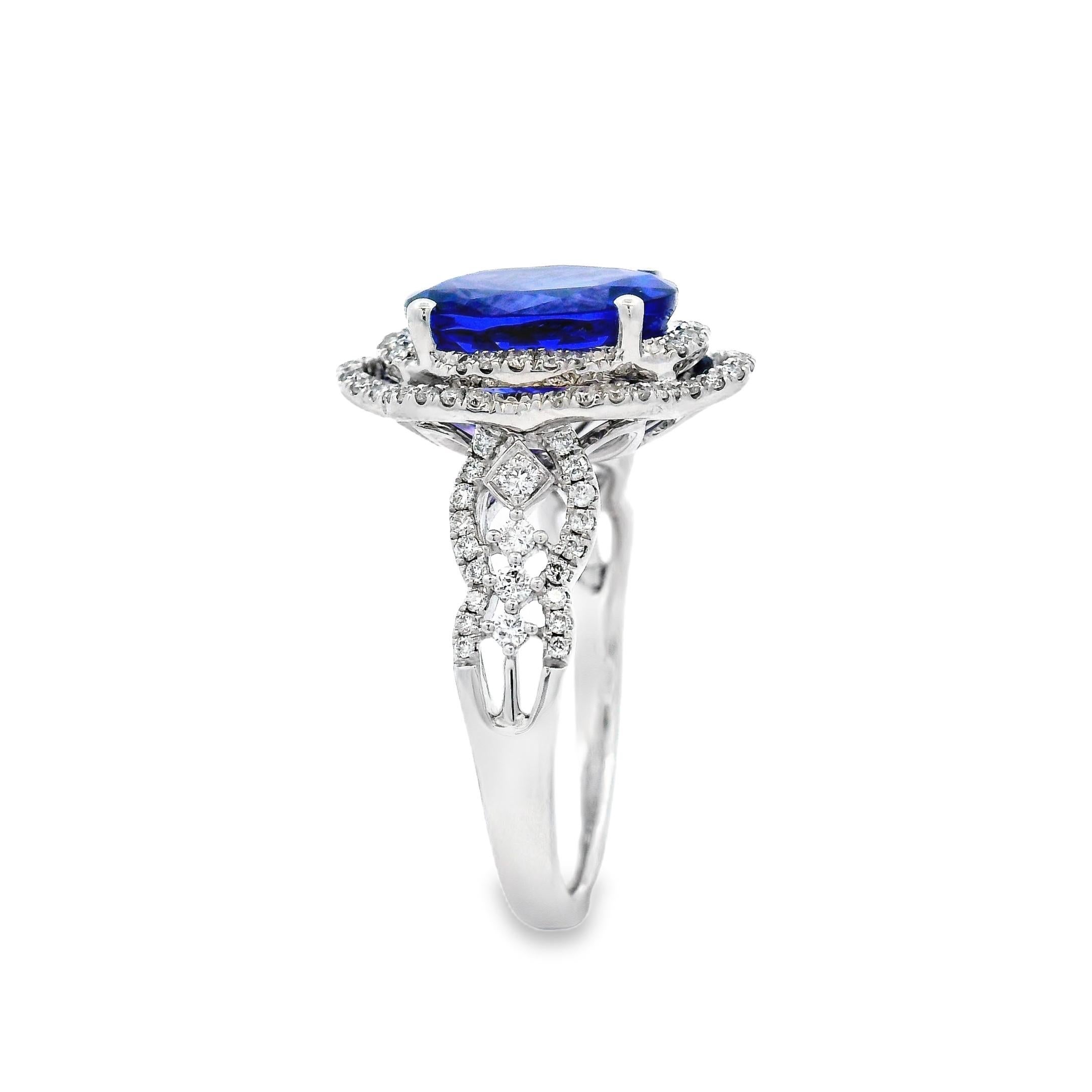 Tanzanite and Diamond Ring 4.30 Carat Oval in 14K White Gold Size 7 im Zustand „Neu“ im Angebot in New York, NY