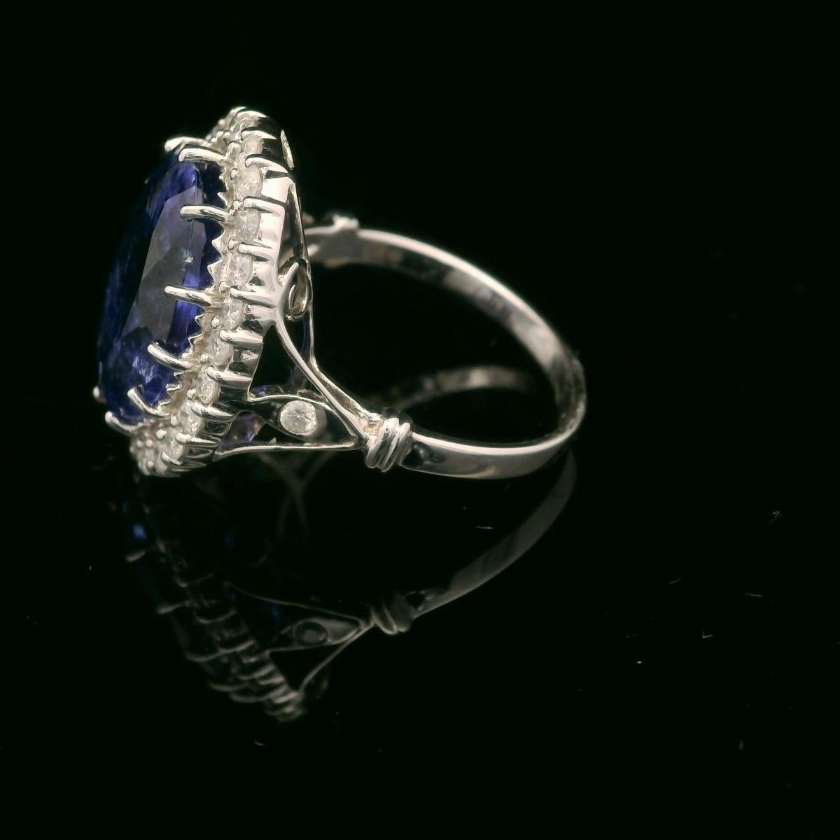 Tansanit und Diamant-Ring im Angebot 4