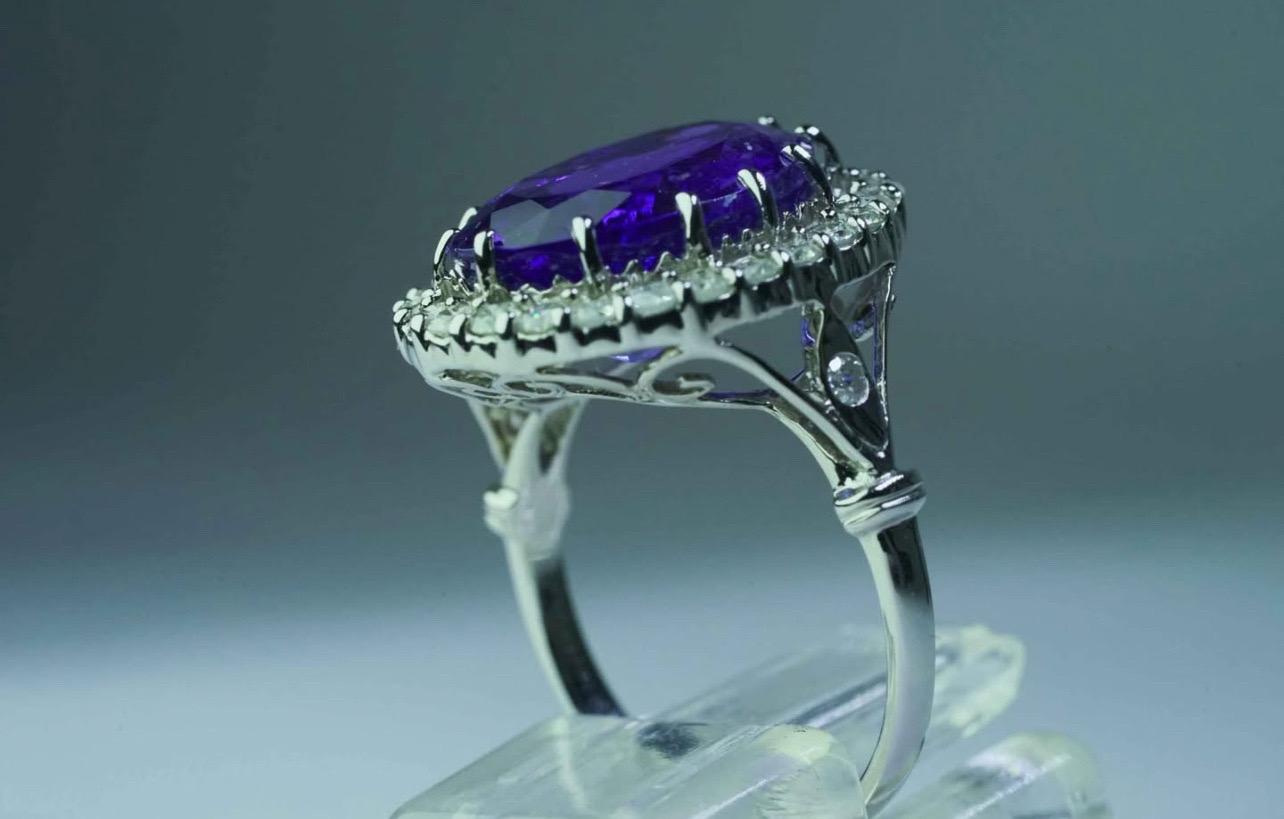 Tansanit und Diamant-Ring im Angebot 8