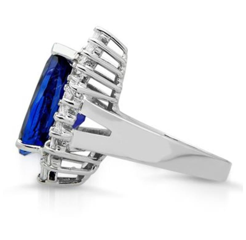 Modern 18k White Gold 7.45ct Tanzanite and 1.31ct Diamond Ring For Sale