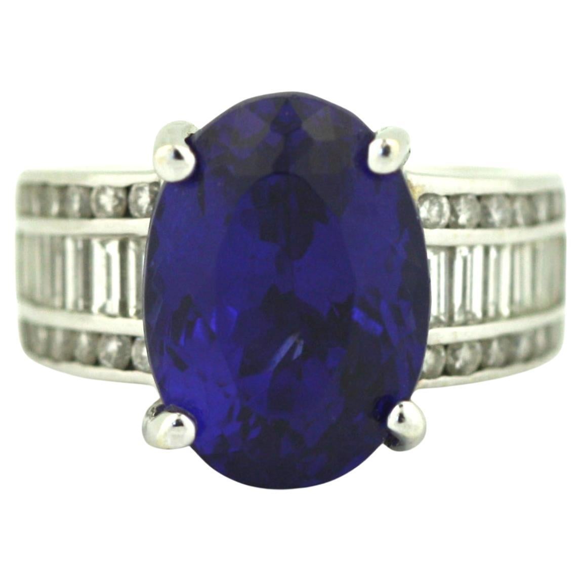 Tanzanite and Diamond Ring