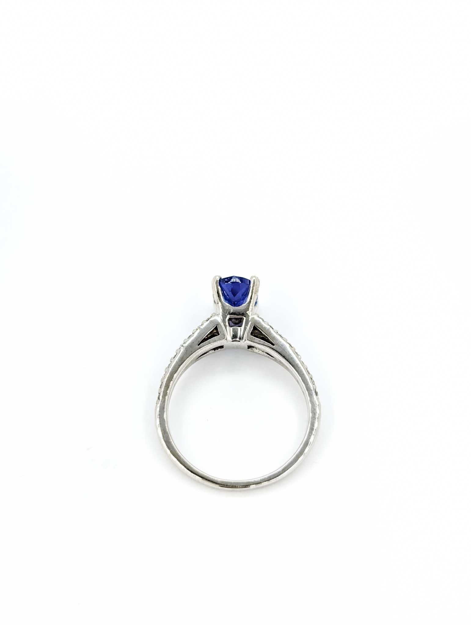 Tanzanite and Diamond Ring in 14k White Gold For Sale 3