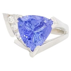 Bague en or blanc 14k avec tanzanite et diamant