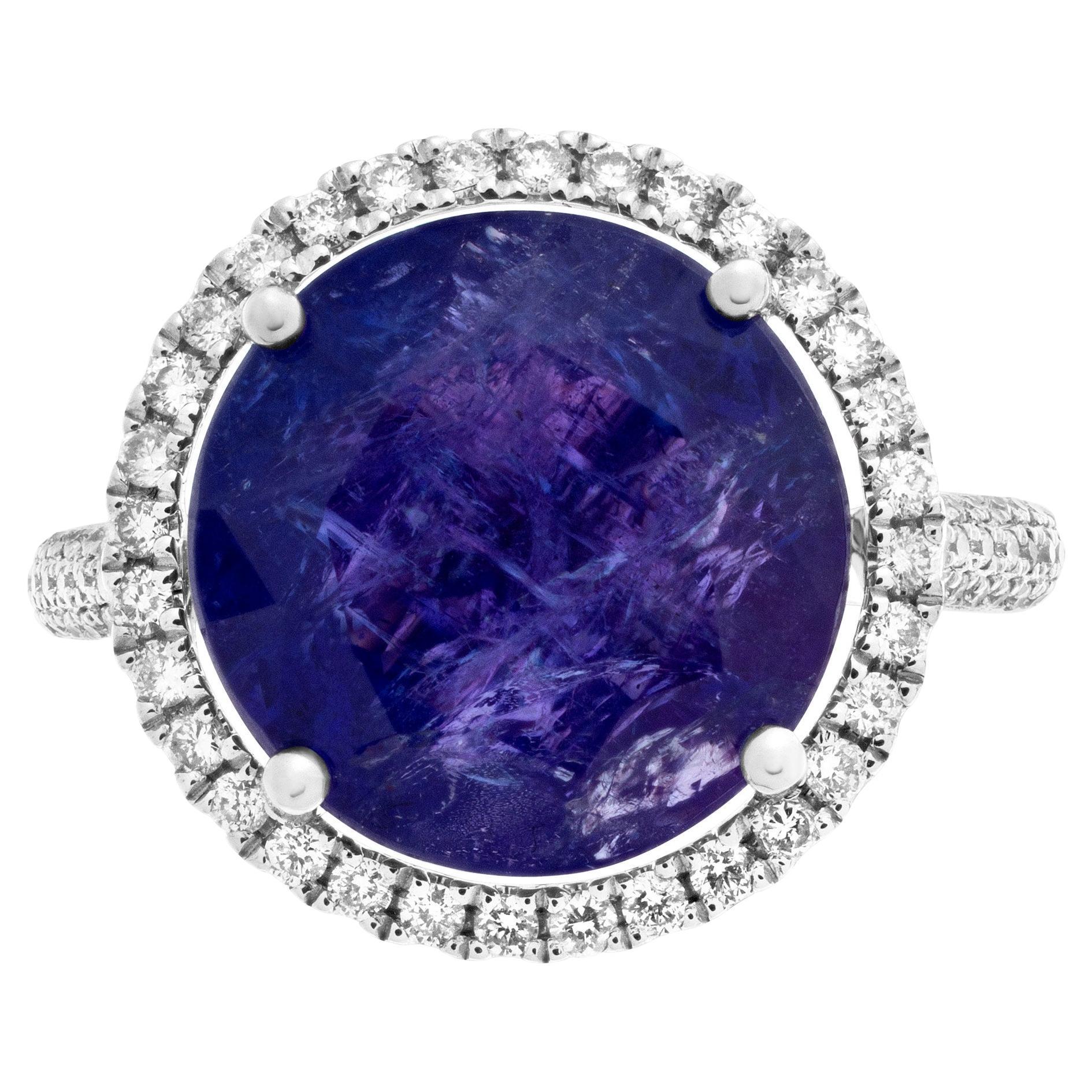 Tanzanite and diamond ring in 18k white gold For Sale