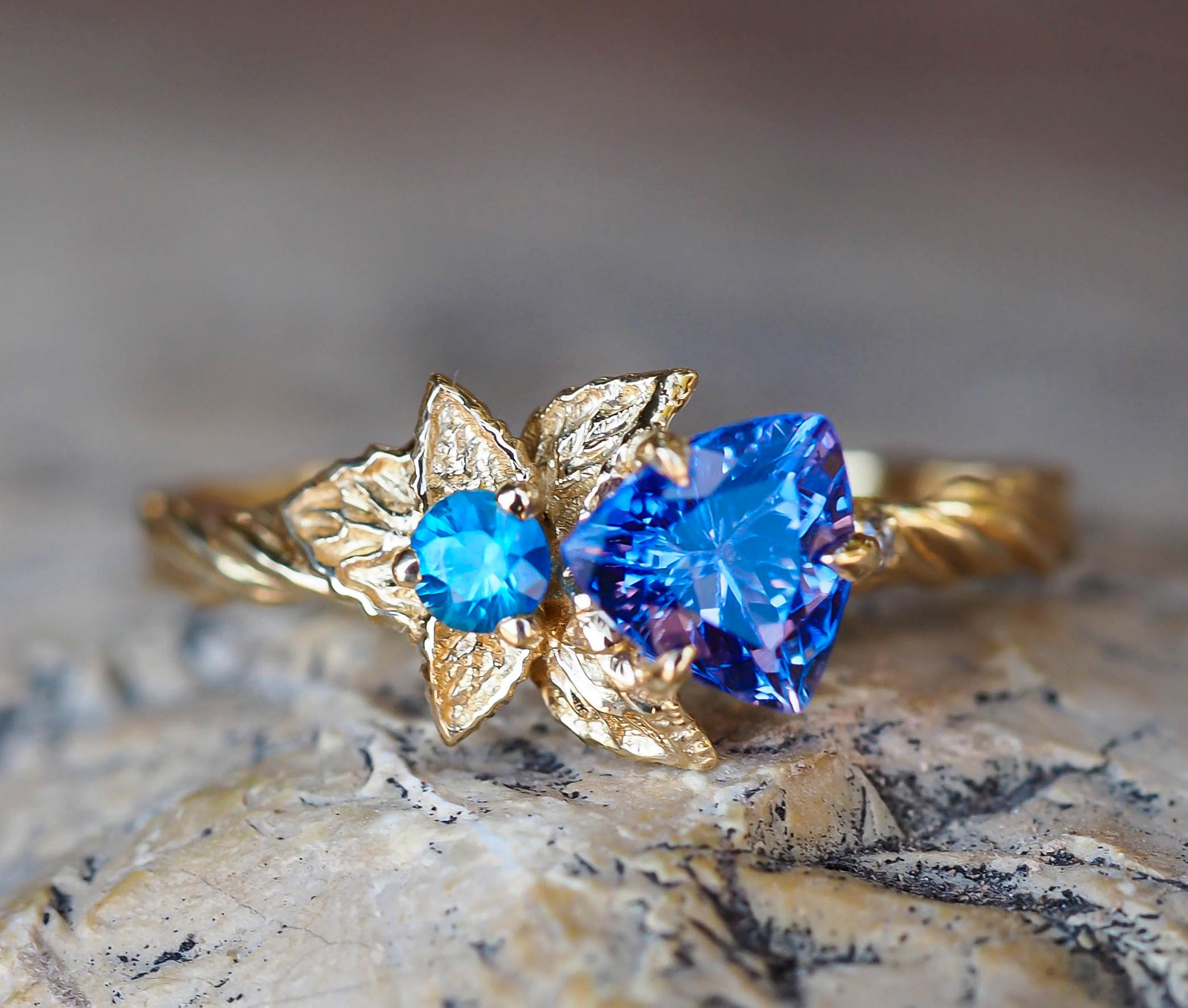 For Sale:  Tanzanite and diamonds 14k gold ring. Flower design ring with tanzanite. 4