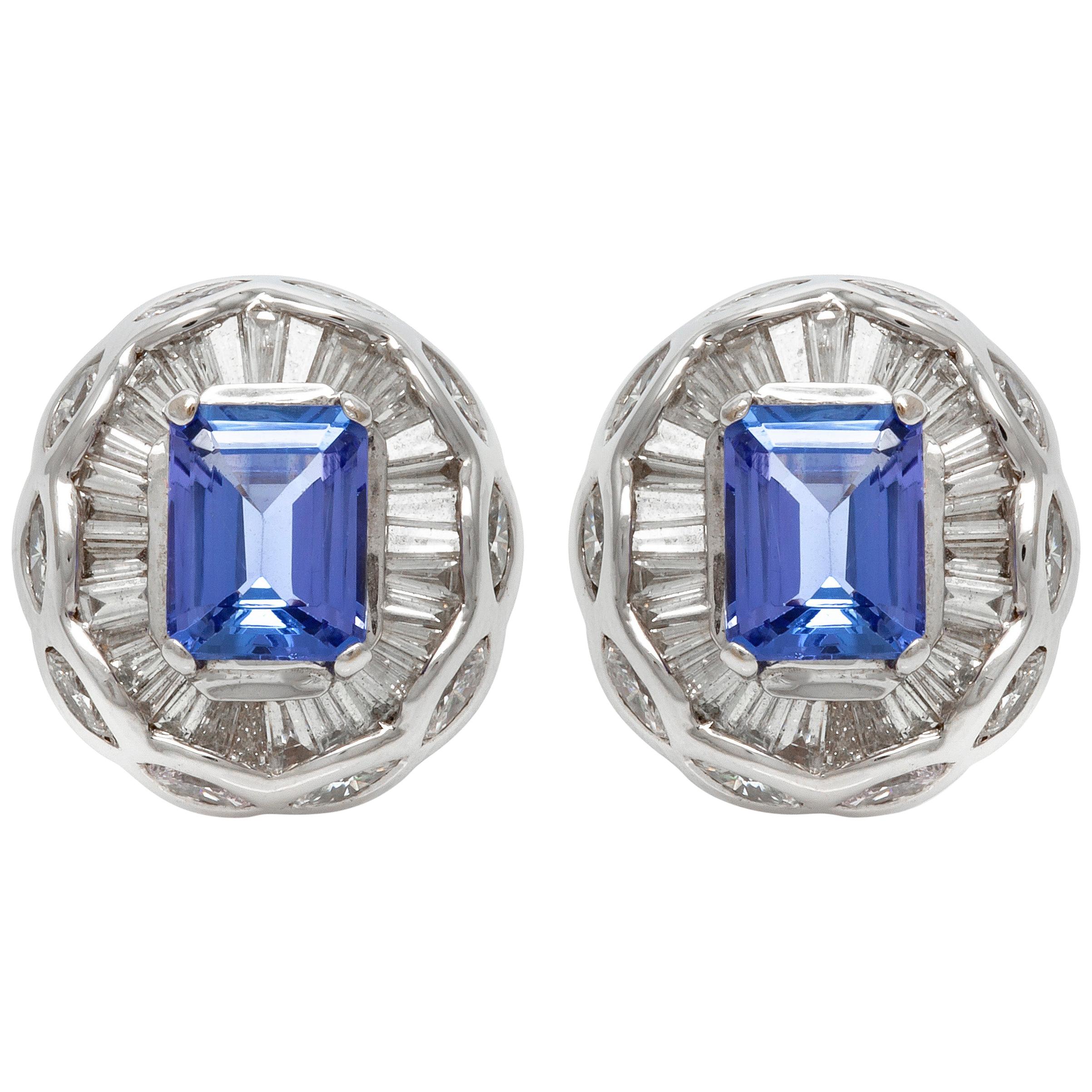 Tanzanite and Diamonds Clip-On 18 Karat Earrings
