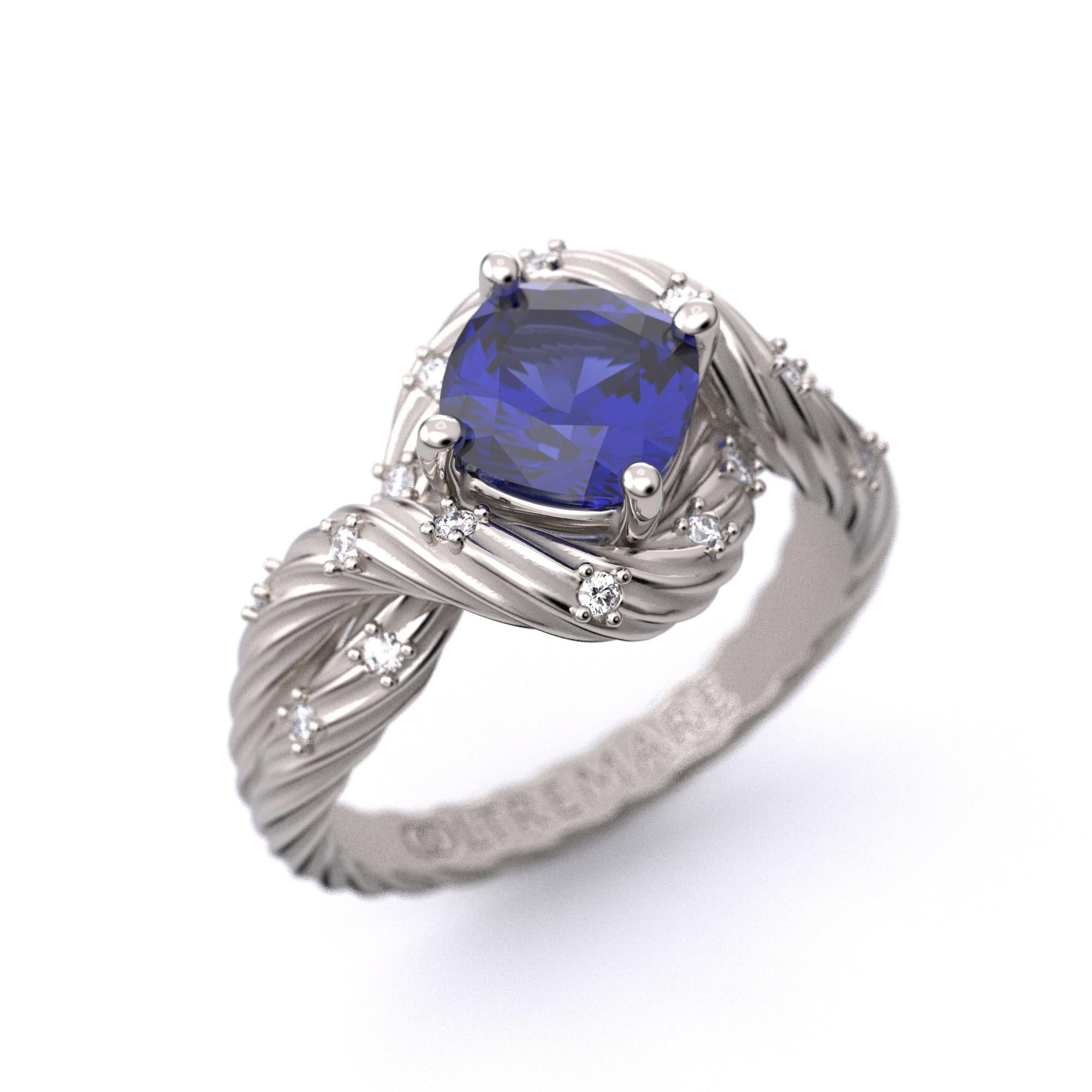 For Sale:  Tanzanite and Diamonds Ring 14k Solid Gold, Italian Fine Jewelry, made to order. 10