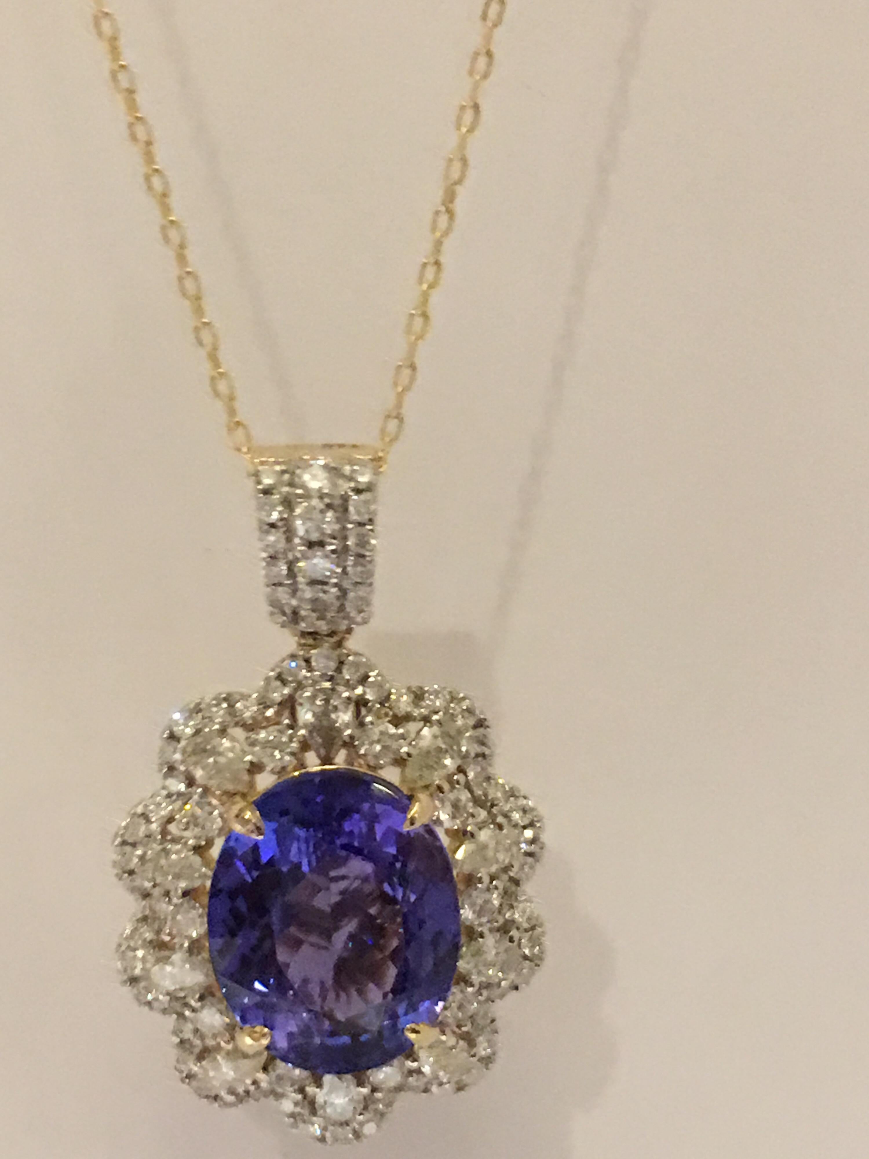 Tanzanite and Diamonds Set in 14 Karat Gold Pendant with Yellow Gold chain 2