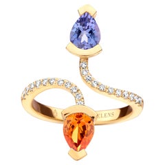Anello cocktail con tanzanite e granato mandarino in oro giallo e diamanti