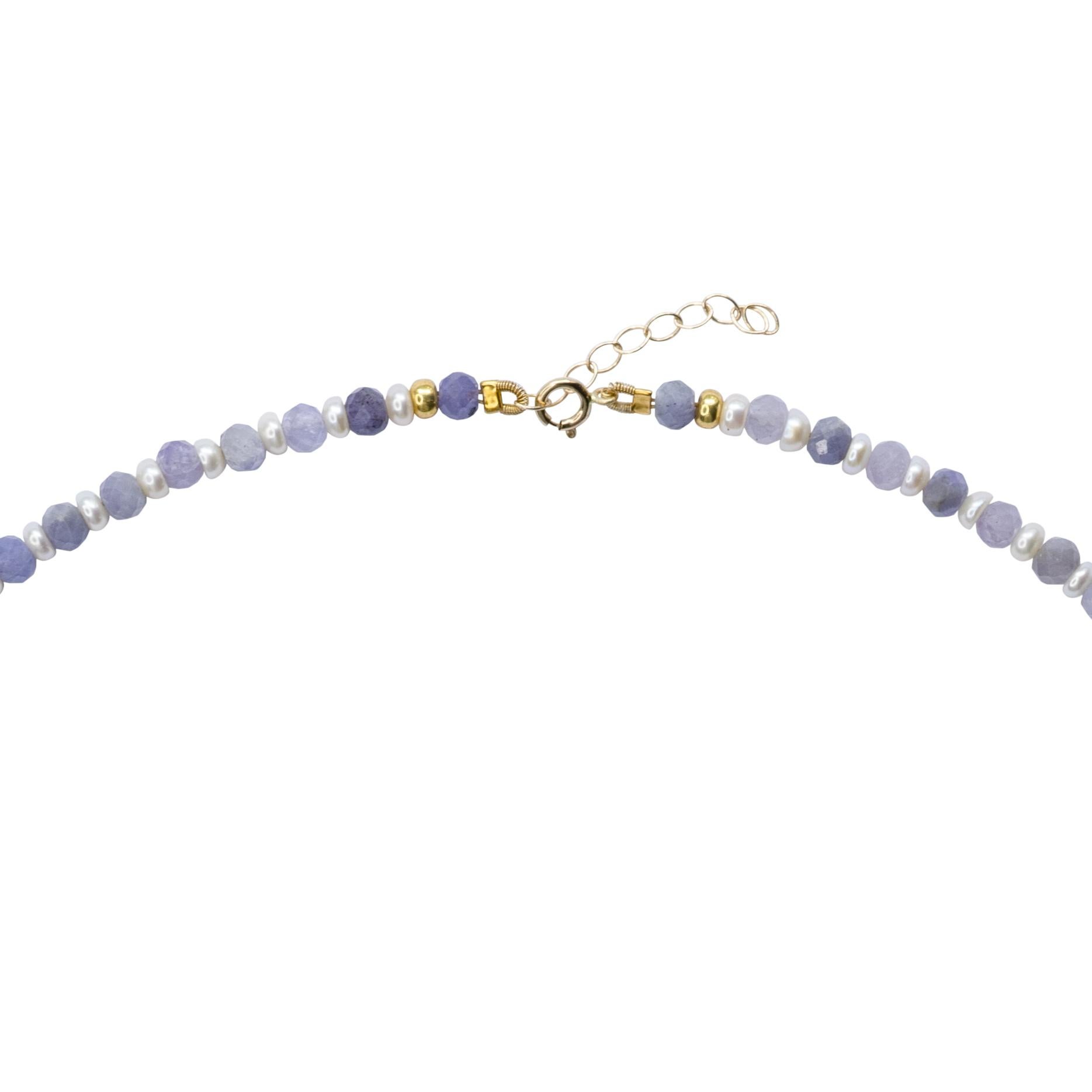 Artigiano Collana di tanzanite e mini perle in oro 14K - da Bombyx House in vendita