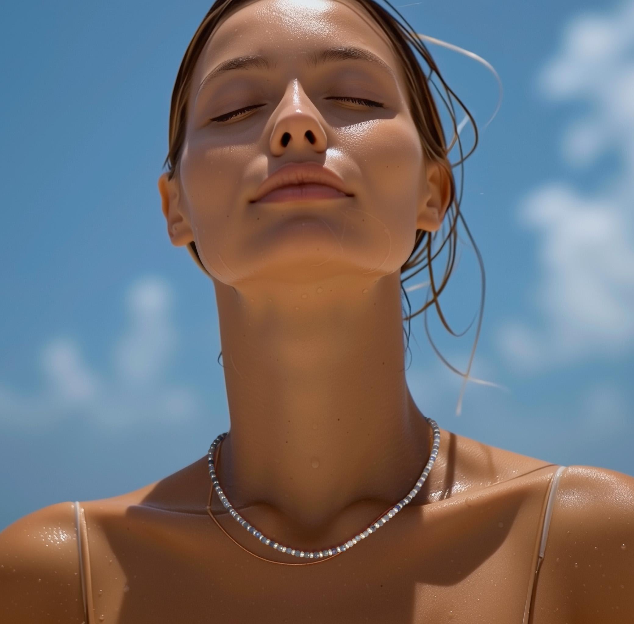 Eleganza celestiale con questa collana di tanzanite e mini perle. Indossando questo incantevole pezzo, sentirai una miscela armoniosa di saggezza terrena e grazia celeste, che ti ispirerà a percorrere il viaggio della vita con equilibrio e