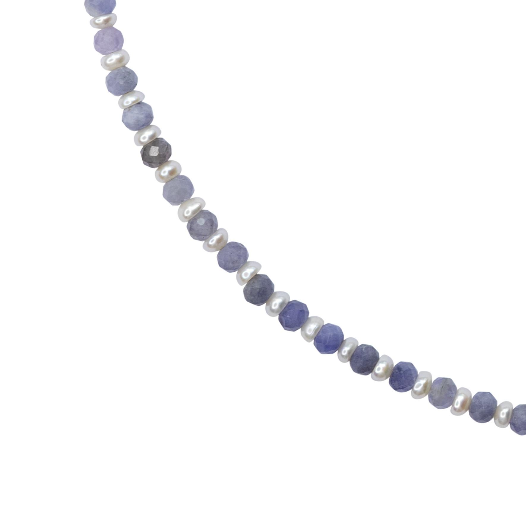 Perlina Collana di tanzanite e mini perle in oro 14K - da Bombyx House in vendita