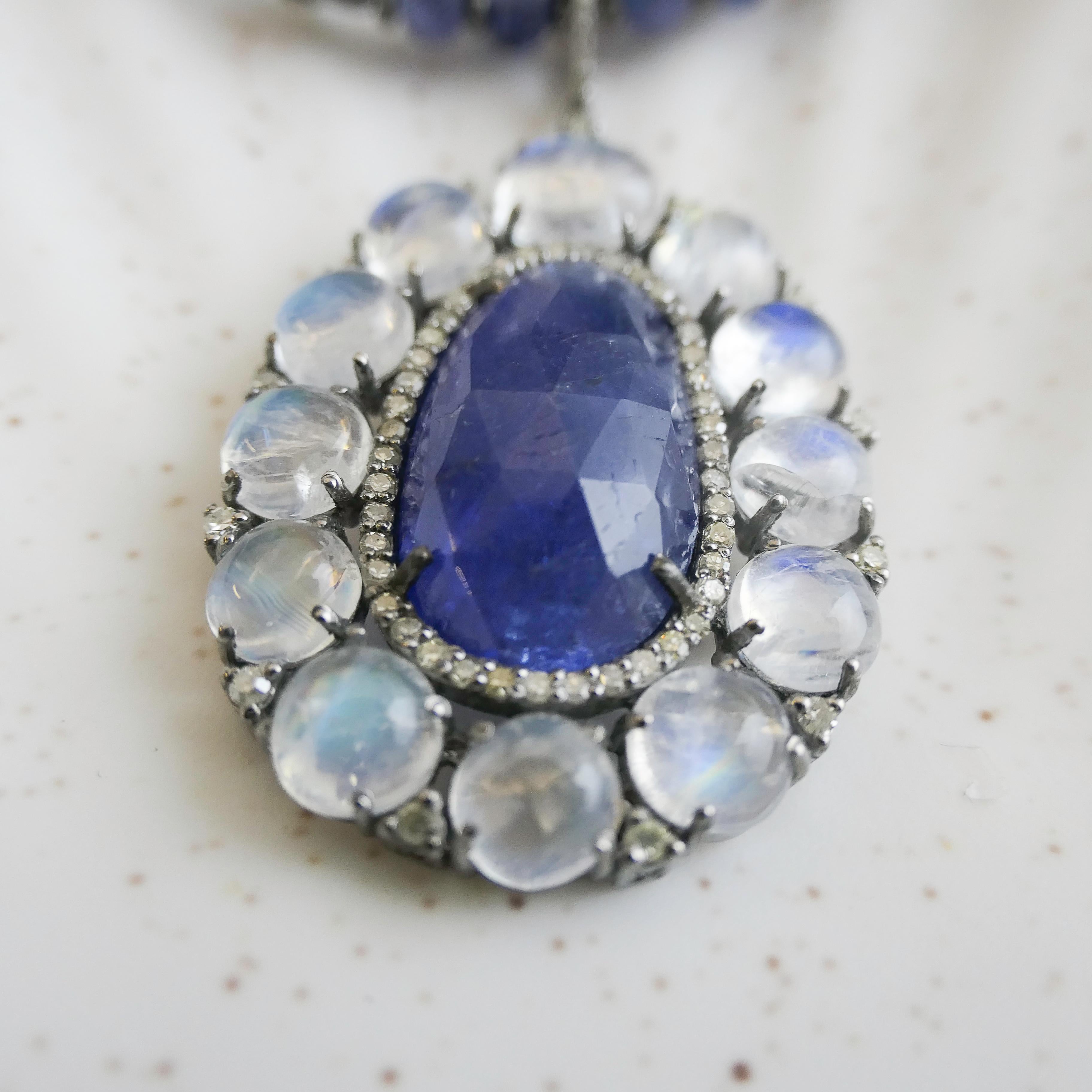 Collana in argento sterling ossidato con tanzanite e pietra di luna da 17 pollici in vendita 7