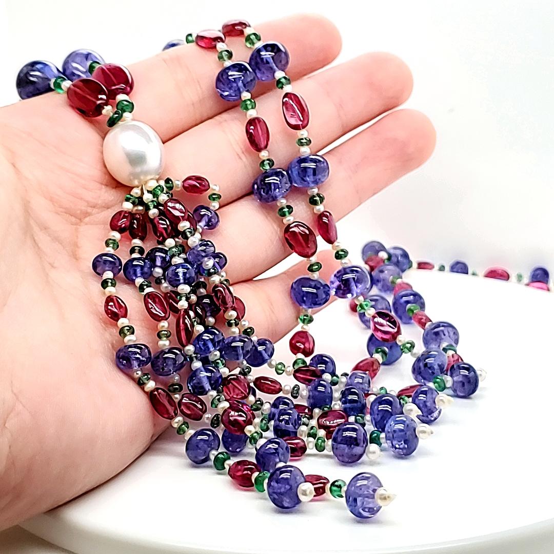 Tanzanite and Ruby Cts 340.00 Pearl Beaded Necklace In New Condition For Sale In Hong Kong, HK