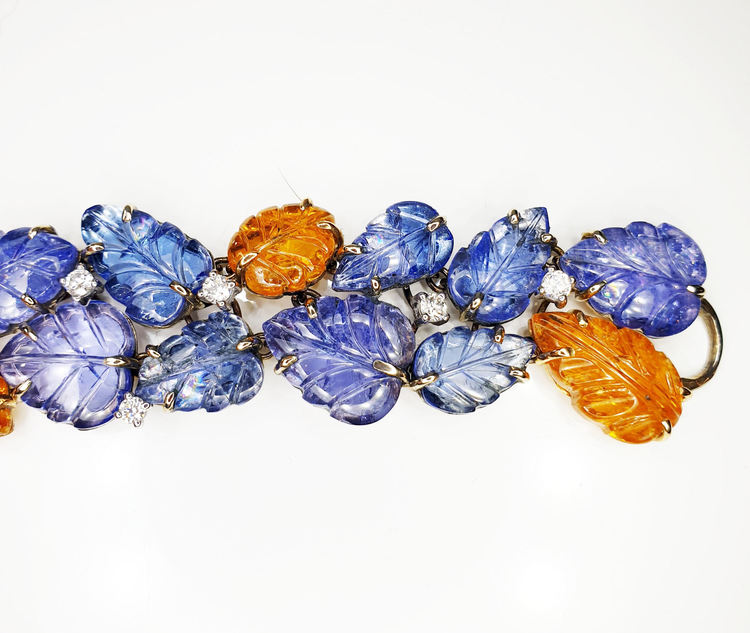 Women's Tanzanite and Spessartite Carved Leafs Bracelet in 18k White Gold Diamonds For Sale