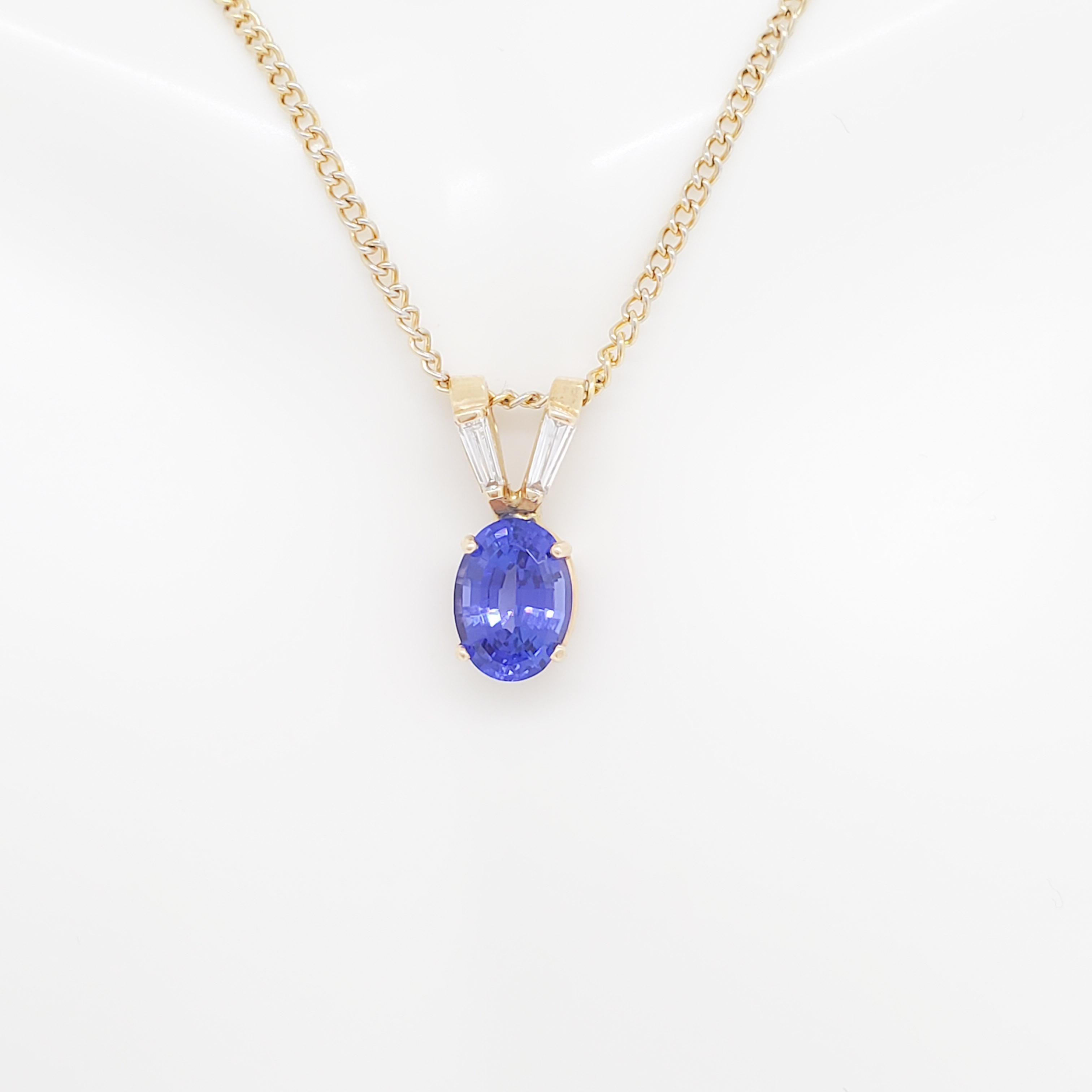 Collier pendentif en or jaune 14k Tanzanite et diamant blanc en vente 3