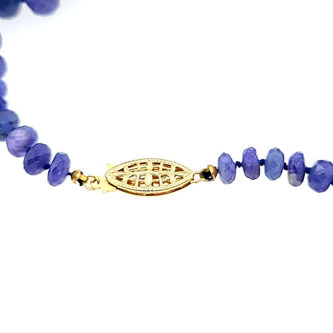 Tanzanite Bead Necklace with Graduated Design In Good Condition For Sale In Coral Gables, FL