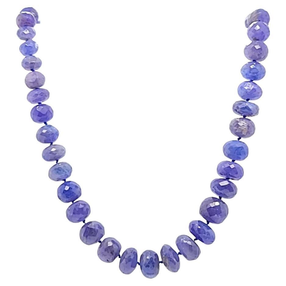 Tansanit-Perlenkette mit abgestuftem Design
