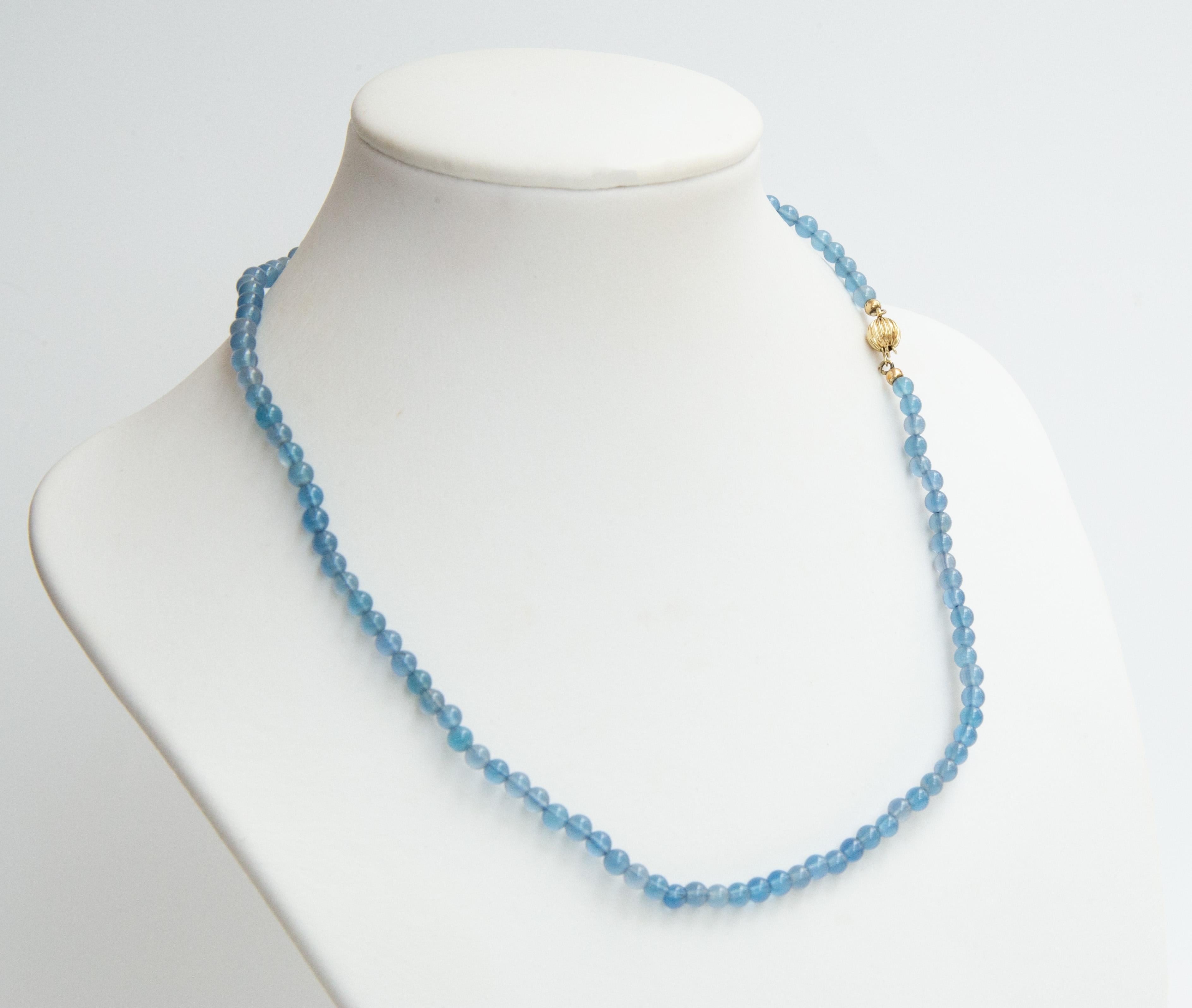 Artisan Collier de perles de Tanzanite Choker avec fermoir en or jaune 14 carats en vente