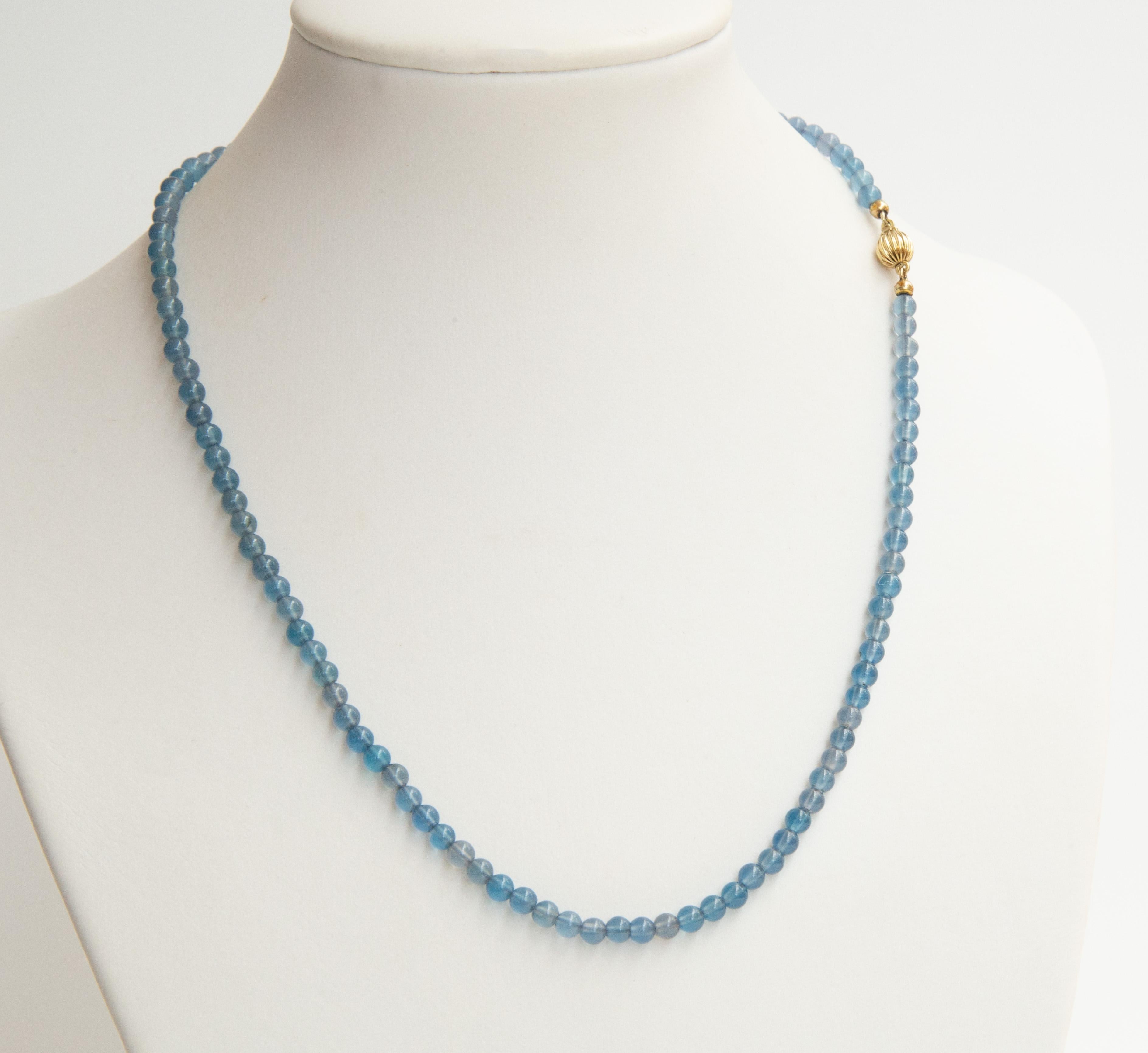 Perle Collier de perles de Tanzanite Choker avec fermoir en or jaune 14 carats en vente