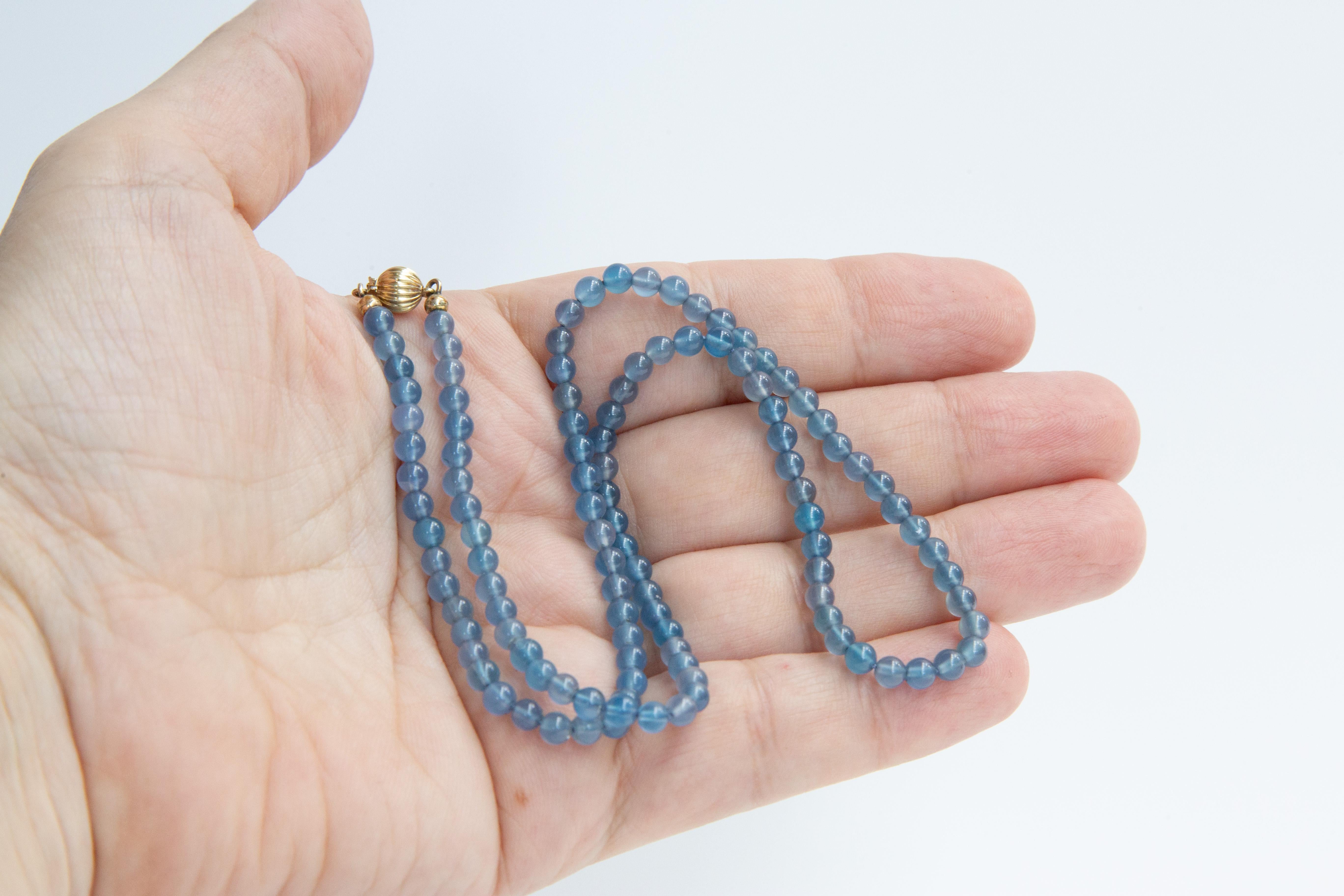 Collier de perles de Tanzanite Choker avec fermoir en or jaune 14 carats Unisexe en vente