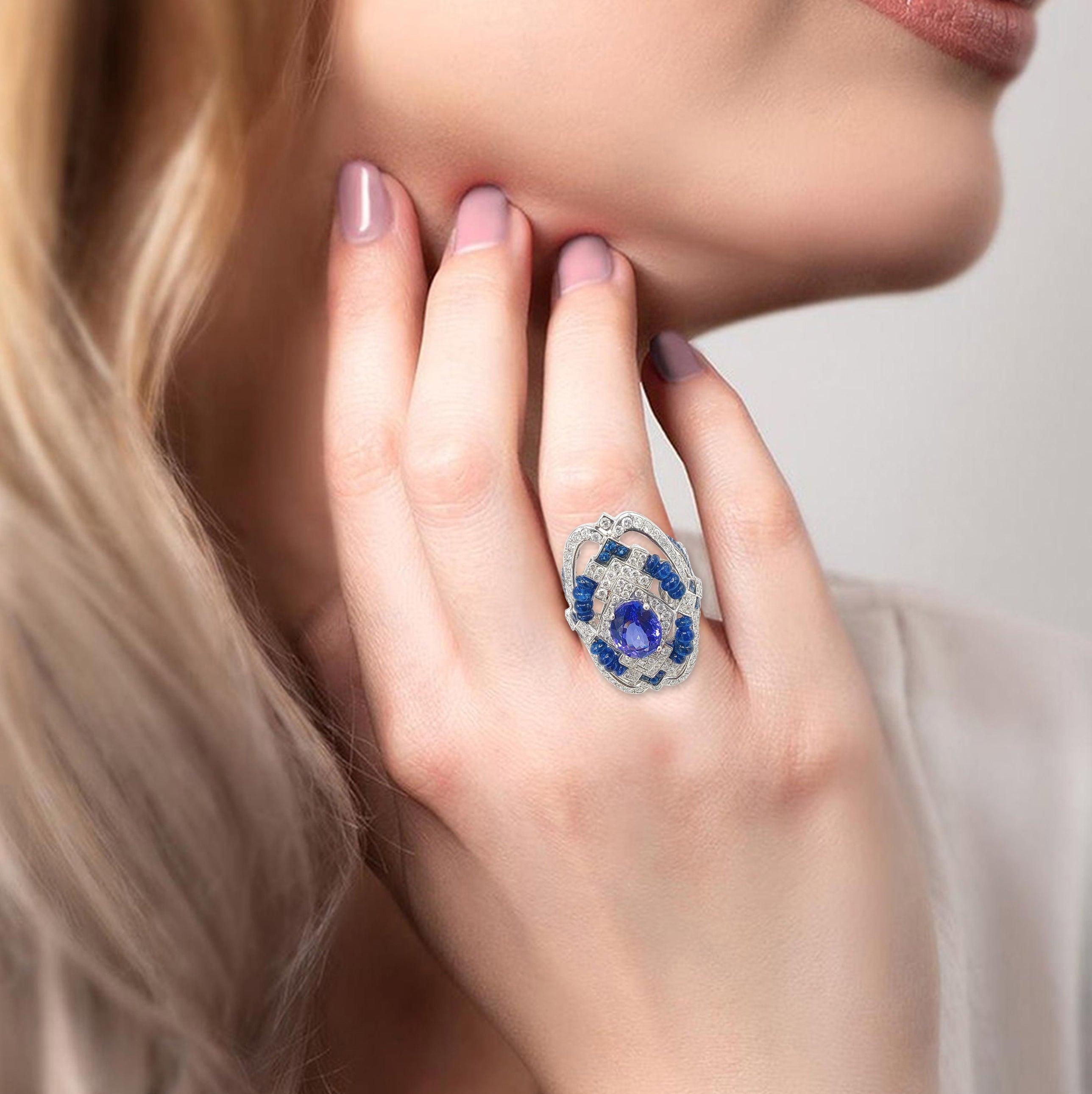 Im Angebot: Tansanit Blauer Saphir Diamantring aus 18 Karat Weißgold () 4