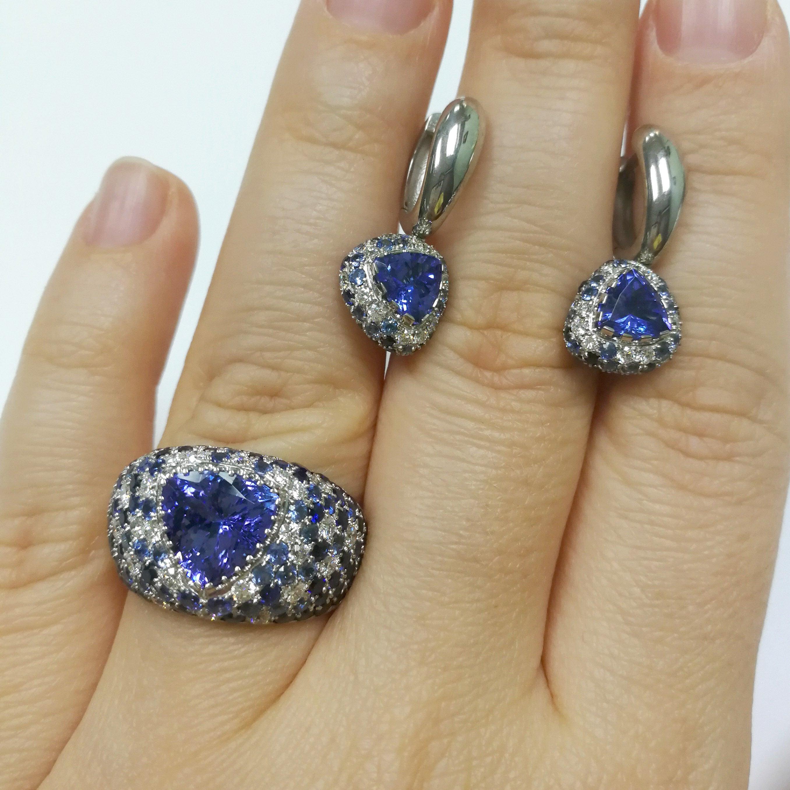 For Sale:  Tanzanite Blue Sapphires Diamonds White 18 Karat Gold Riviera Suite 2
