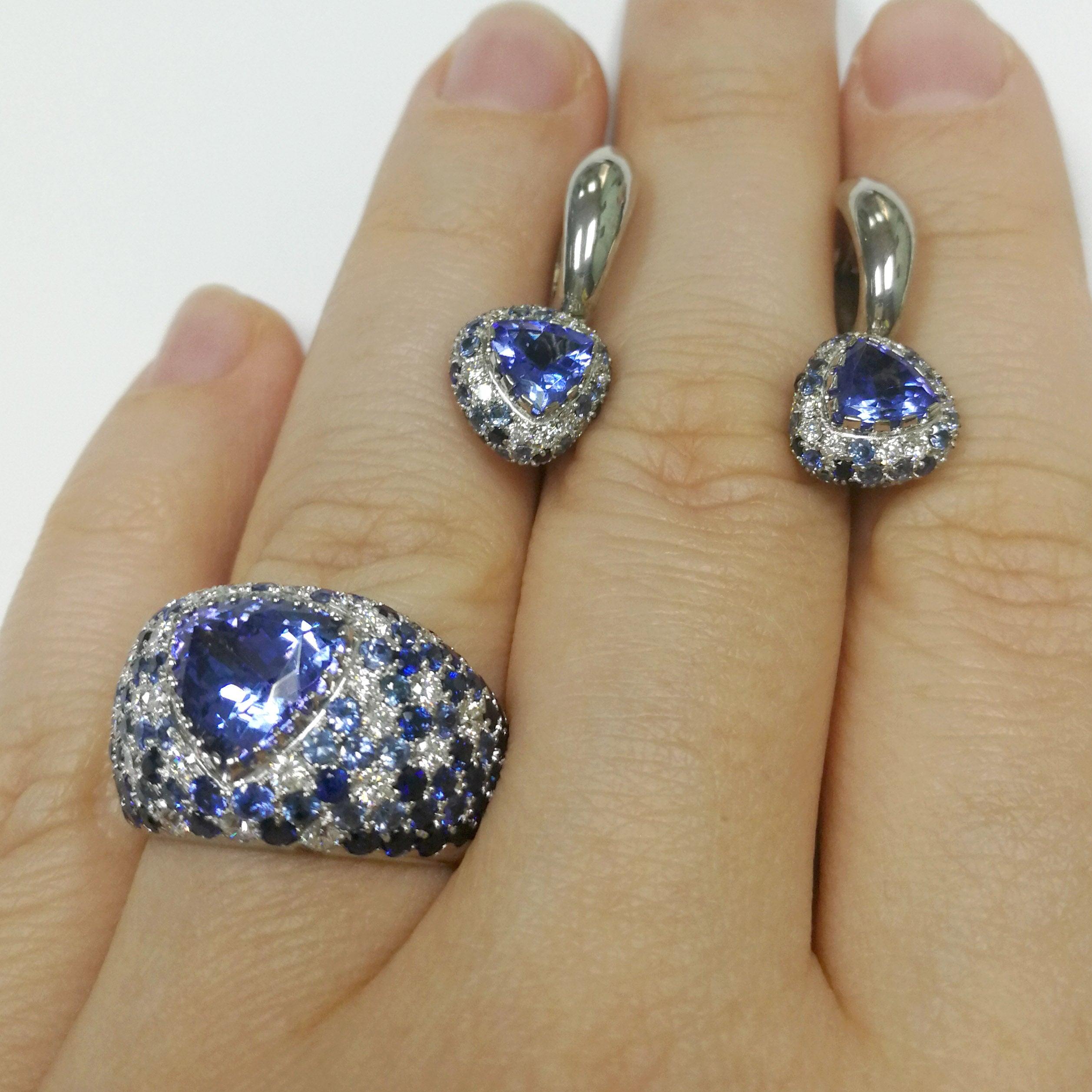 For Sale:  Tanzanite Blue Sapphires Diamonds White 18 Karat Gold Riviera Suite 3