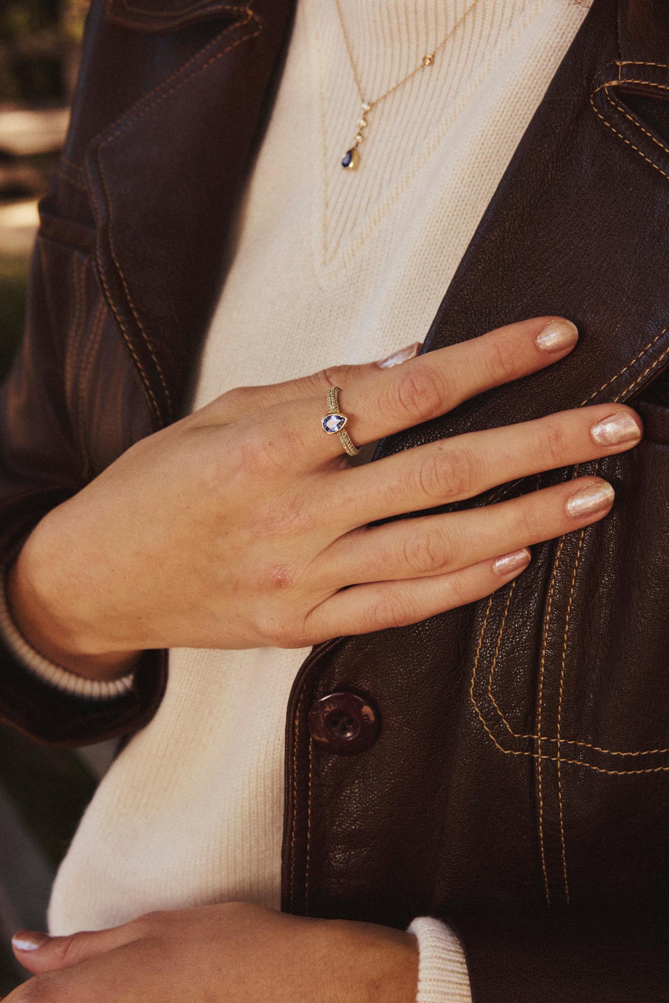 Anillo de tanzanita y topacio azul Corte brillante en venta