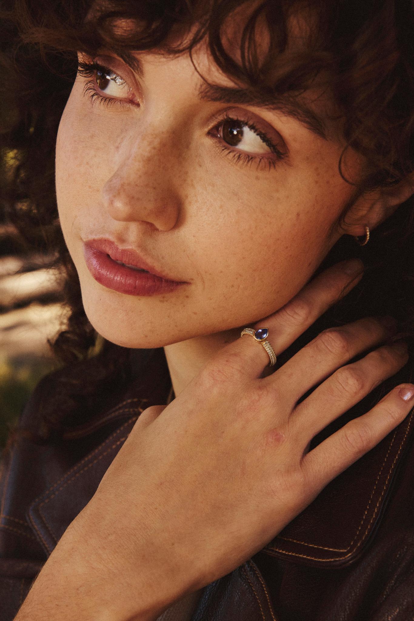 Anillo de tanzanita y topacio azul en Nuevo estado para la venta en Woodland Hills, CA