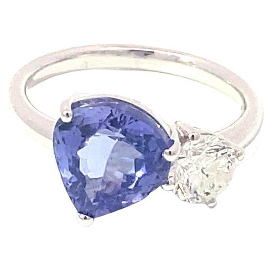 Tanzanite Brilliant Ring 750 White Gold 2.30 ct 0.42 ct great Design to combine im Angebot