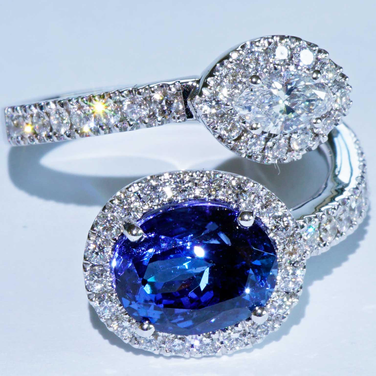Tansanit Brillant Ring Zwilling Design 3,3 ct 1,06 ct Navette TW VS fantastisch aussehen im Angebot 3
