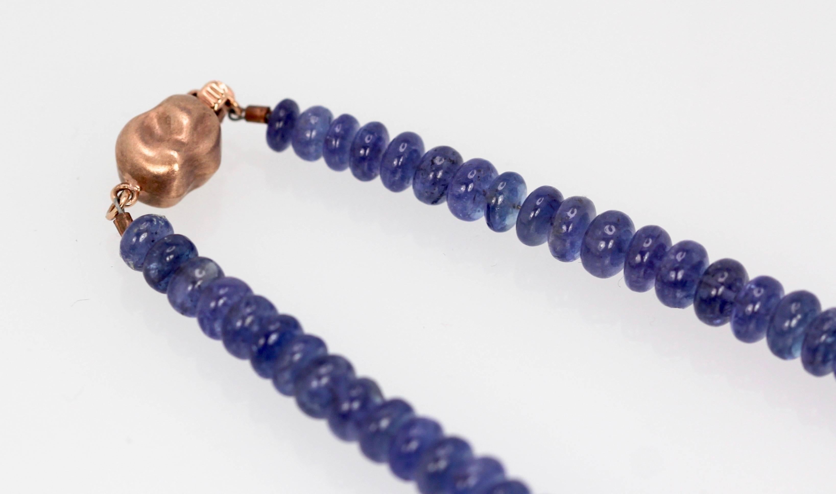 Collier de perles en cabochon de tanzanite 14 carats fermoir Bon état - En vente à North Hollywood, CA