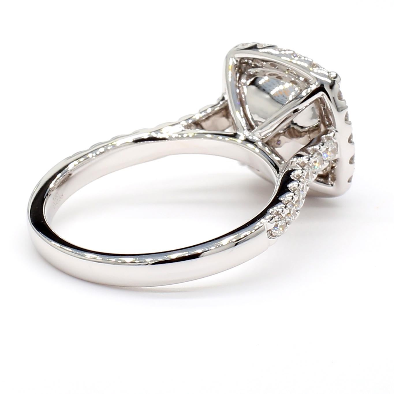 Anillo Cabujón de Tanzanita 3,88 Quilates Oro Blanco 18K con Halo *Diamantes Naturales* en venta 1