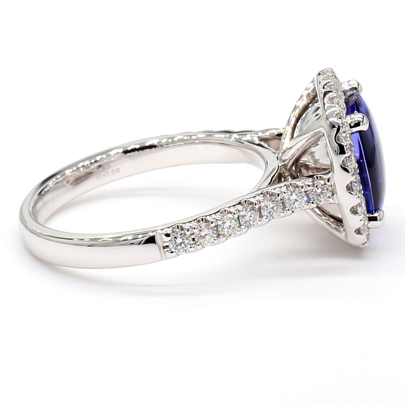 Anillo Cabujón de Tanzanita 3,88 Quilates Oro Blanco 18K con Halo *Diamantes Naturales* en venta 2