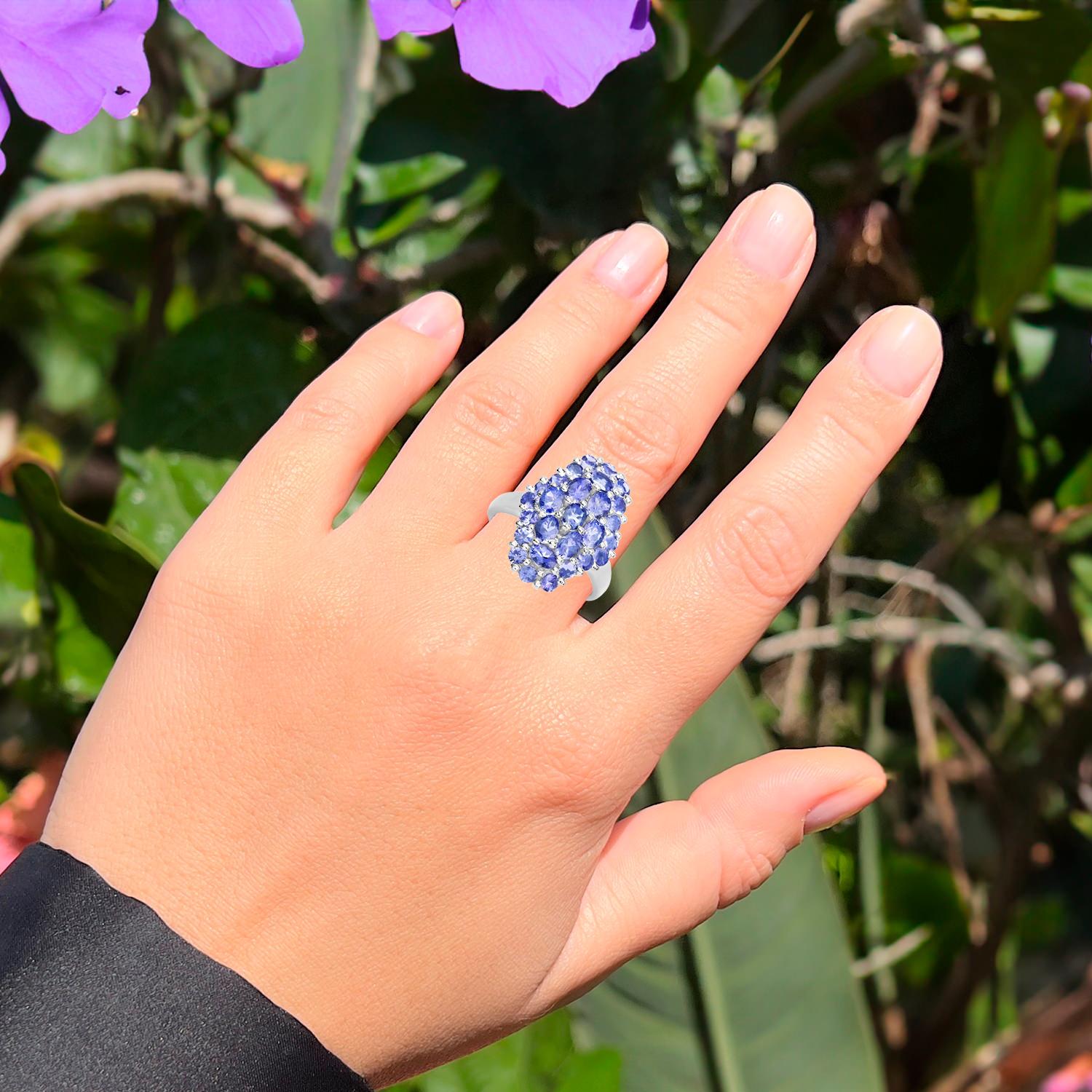 Contemporary Tanzanite Cluster Ring 2.80 Carats Rhodium Plated Sterling Silver For Sale