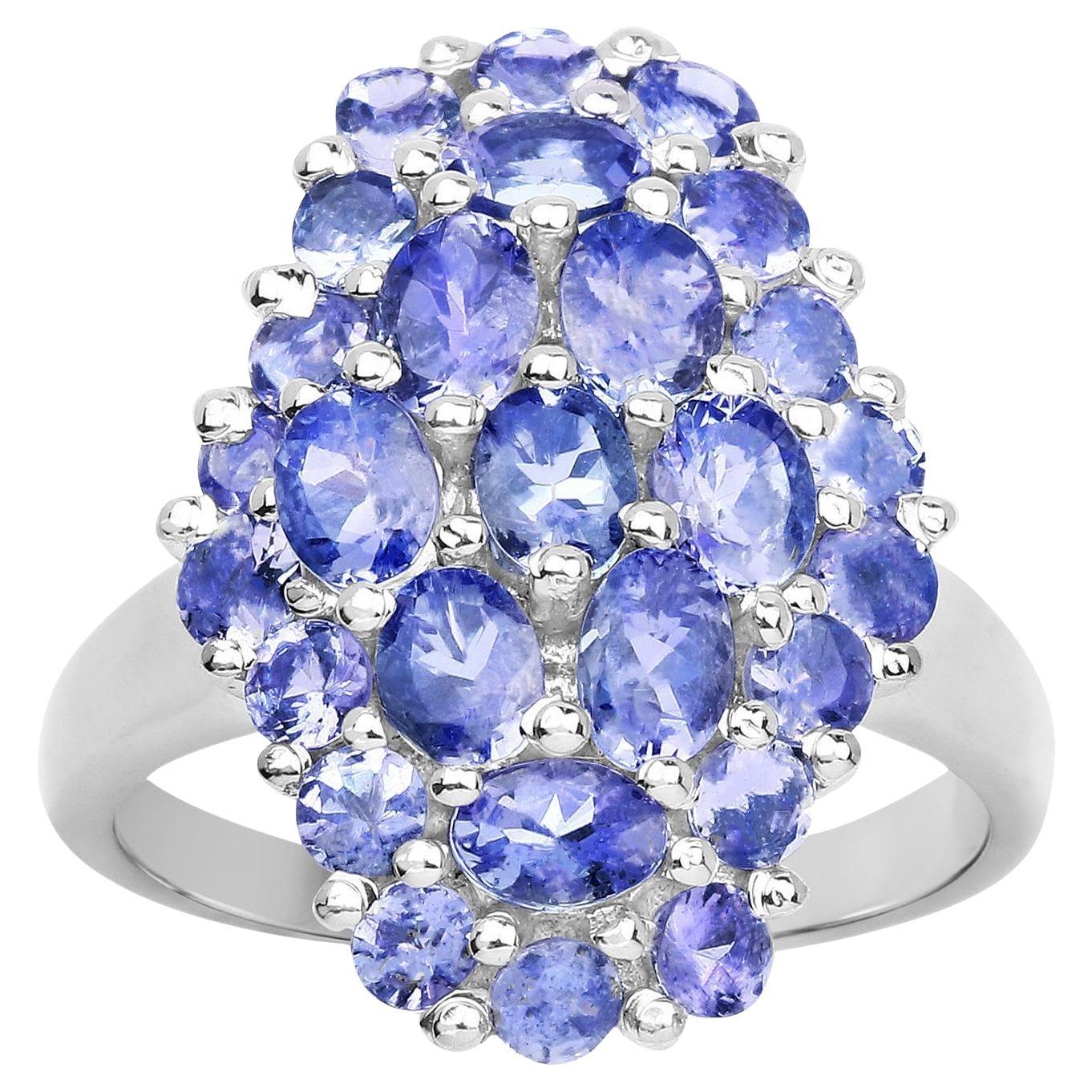 Anello a grappolo di tanzanite 2,80 carati in argento placcato in rodio
