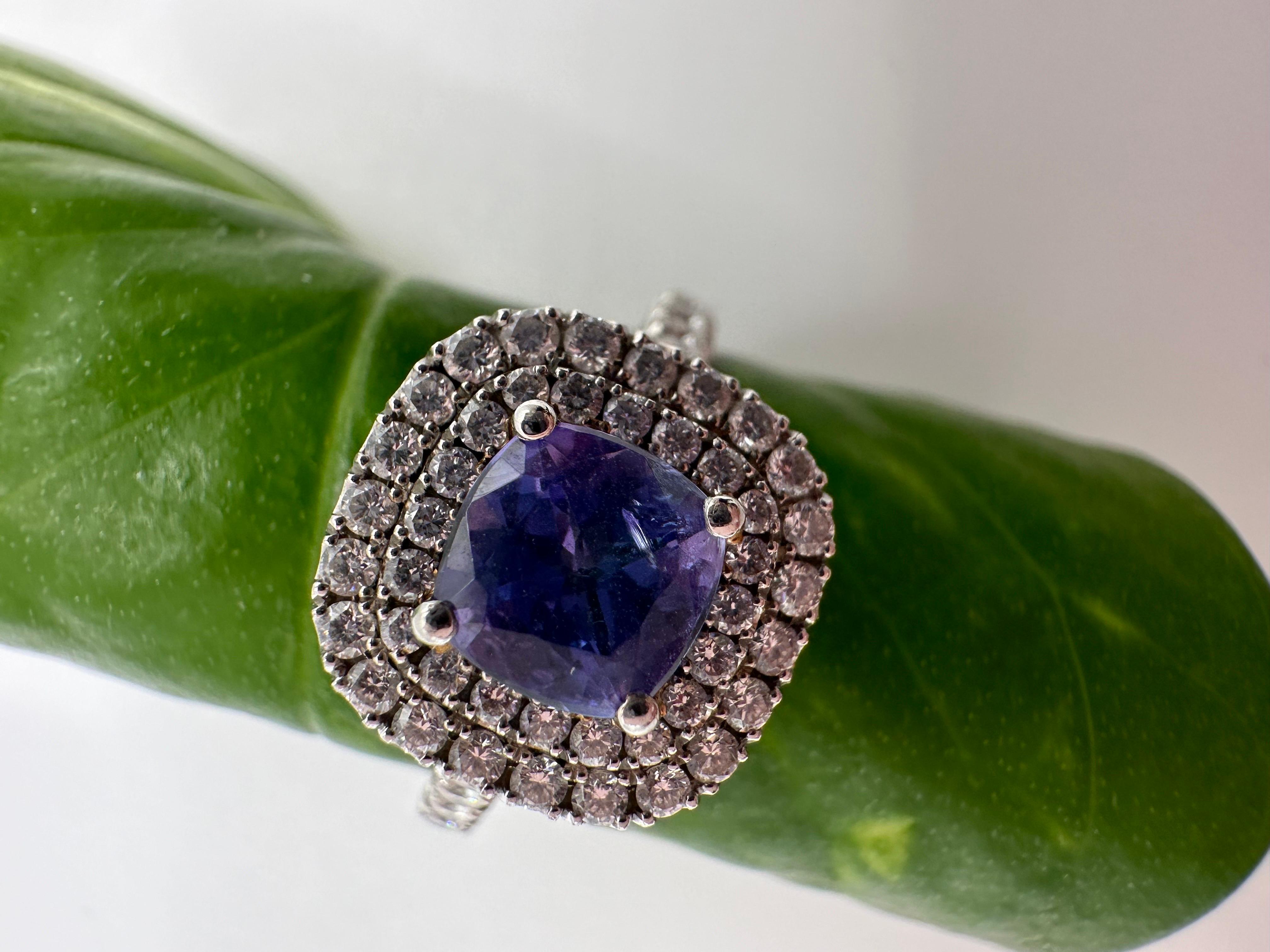 Tanzanite Cushion Diamond ring 14KT gold diamond ring double halo ring In condizioni Nuovo in vendita a Boca Raton, FL