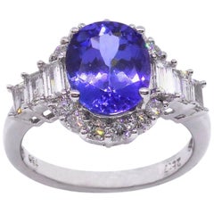 Tanzanite Diamond 18 Carat White Gold Dress Engagement Ring