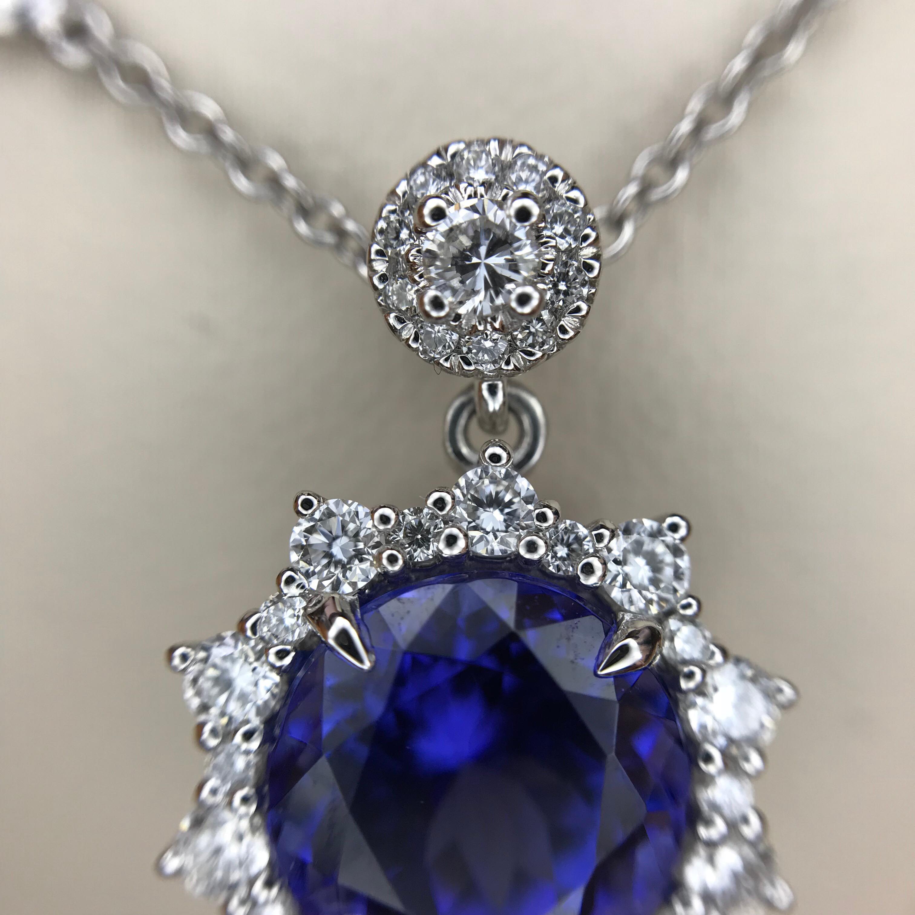 Women's Tanzanite Diamond and White Gold Pendant Necklace For Sale