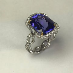 Tanzanite Diamond and White Gold Twisted Vine Ring