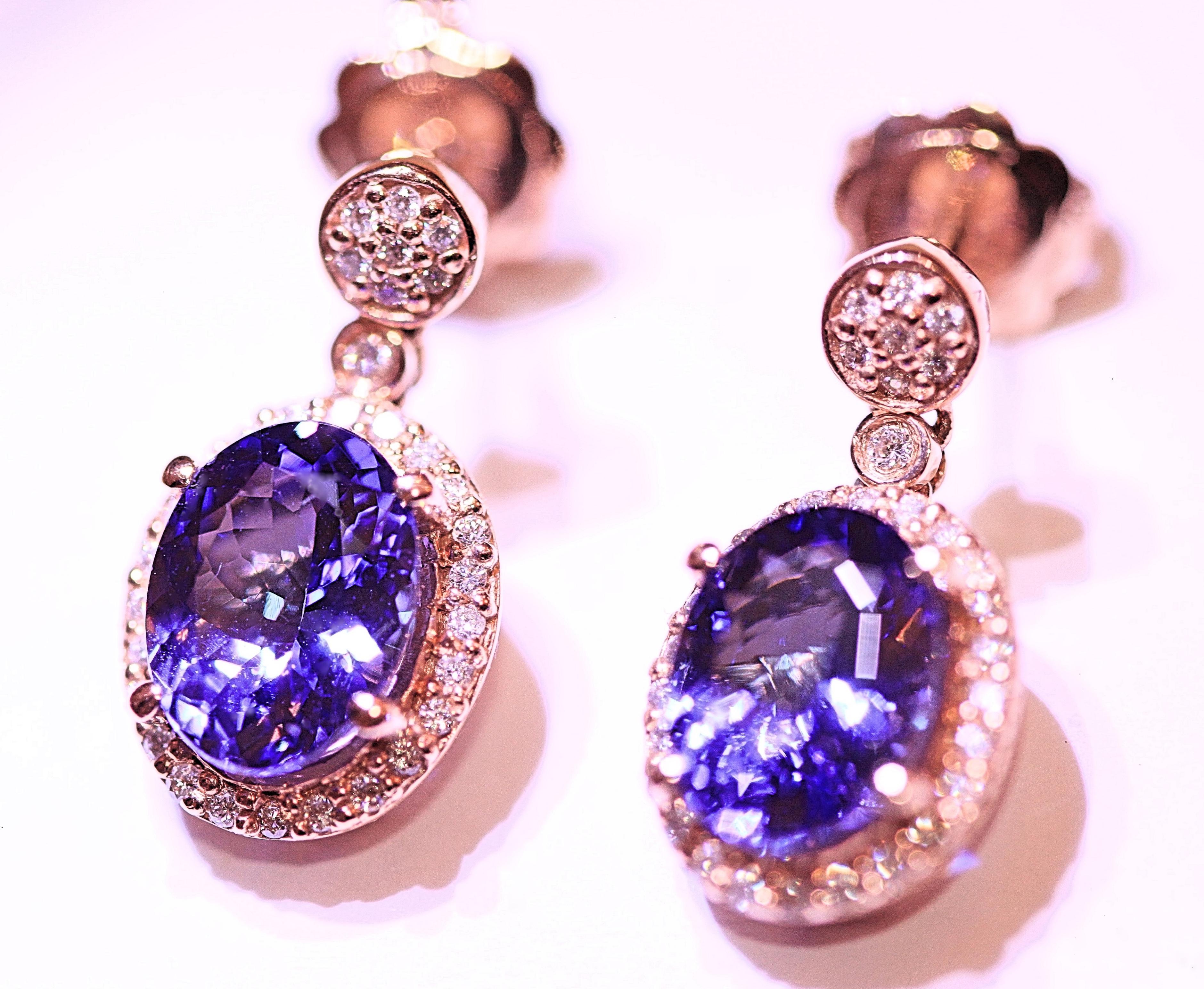 Contemporary Tanzanite Diamond Dangle Earrings 14 Karat Rose Gold 3.40 Carat Tanzanite For Sale