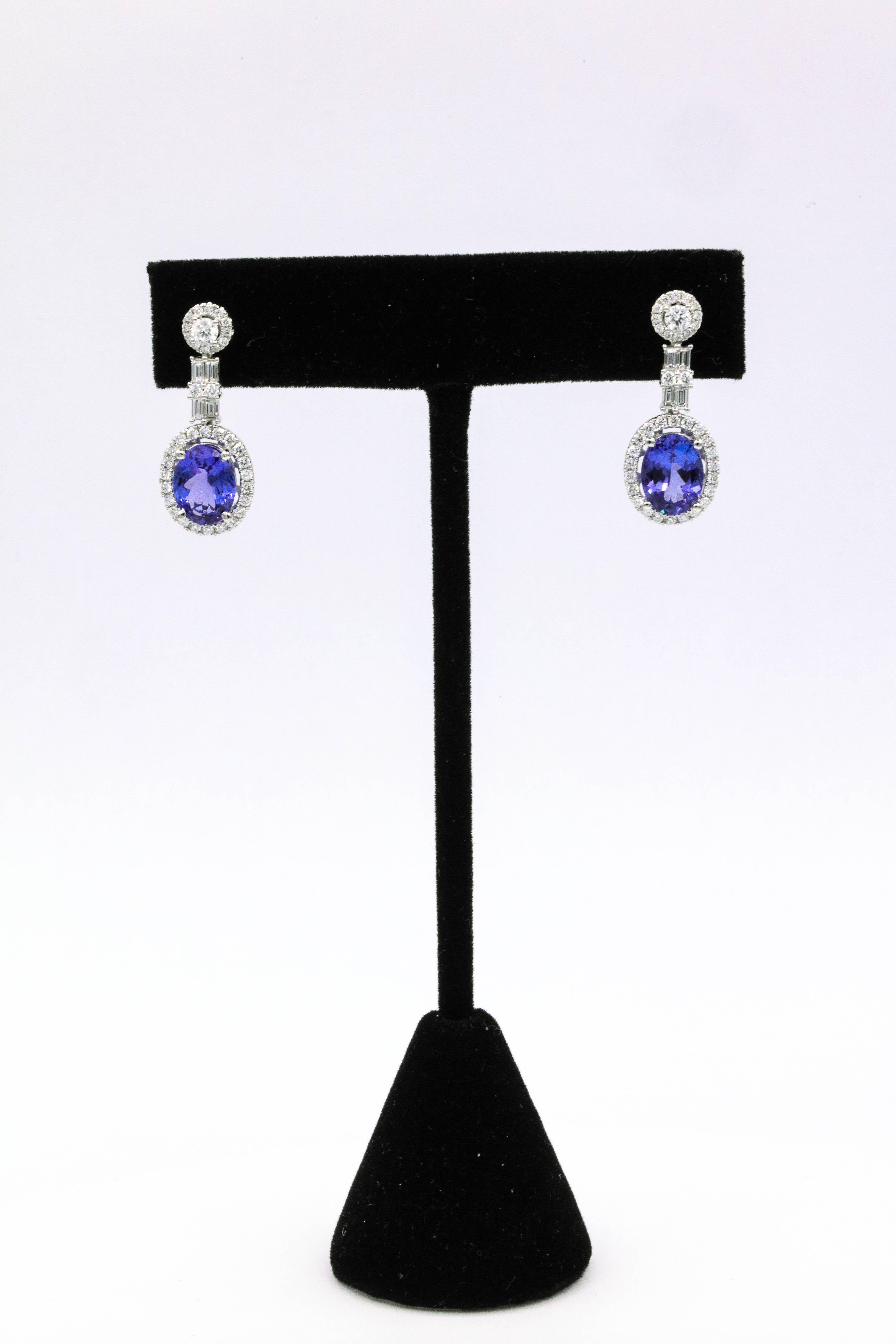 Contemporary Tanzanite Diamond Drop Earrings 4.43 Carat 18 Karat White Gold