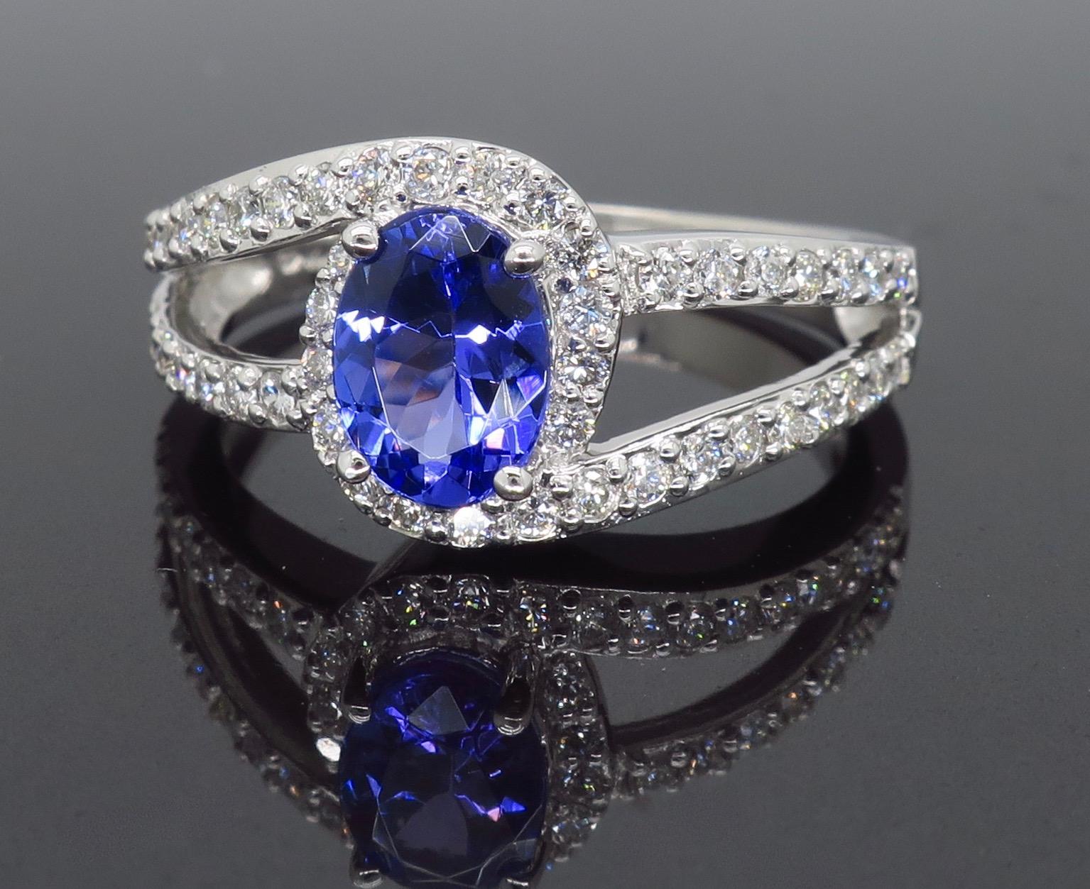 Tanzanite and Diamond Halo Ring In New Condition In Webster, NY