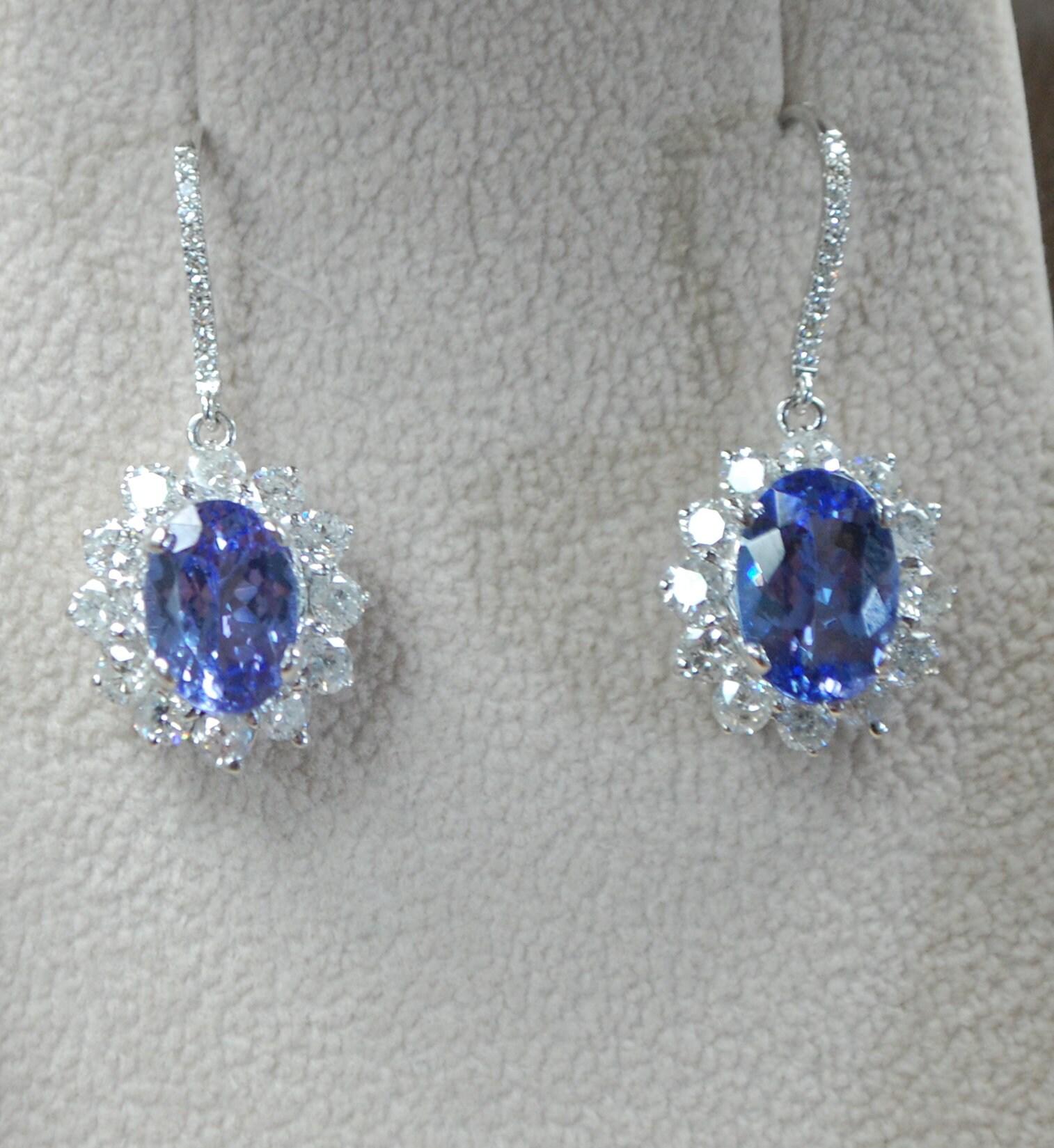 Oval Cut Tanzanite & Diamond luxurious earrings 18KT gold For Sale