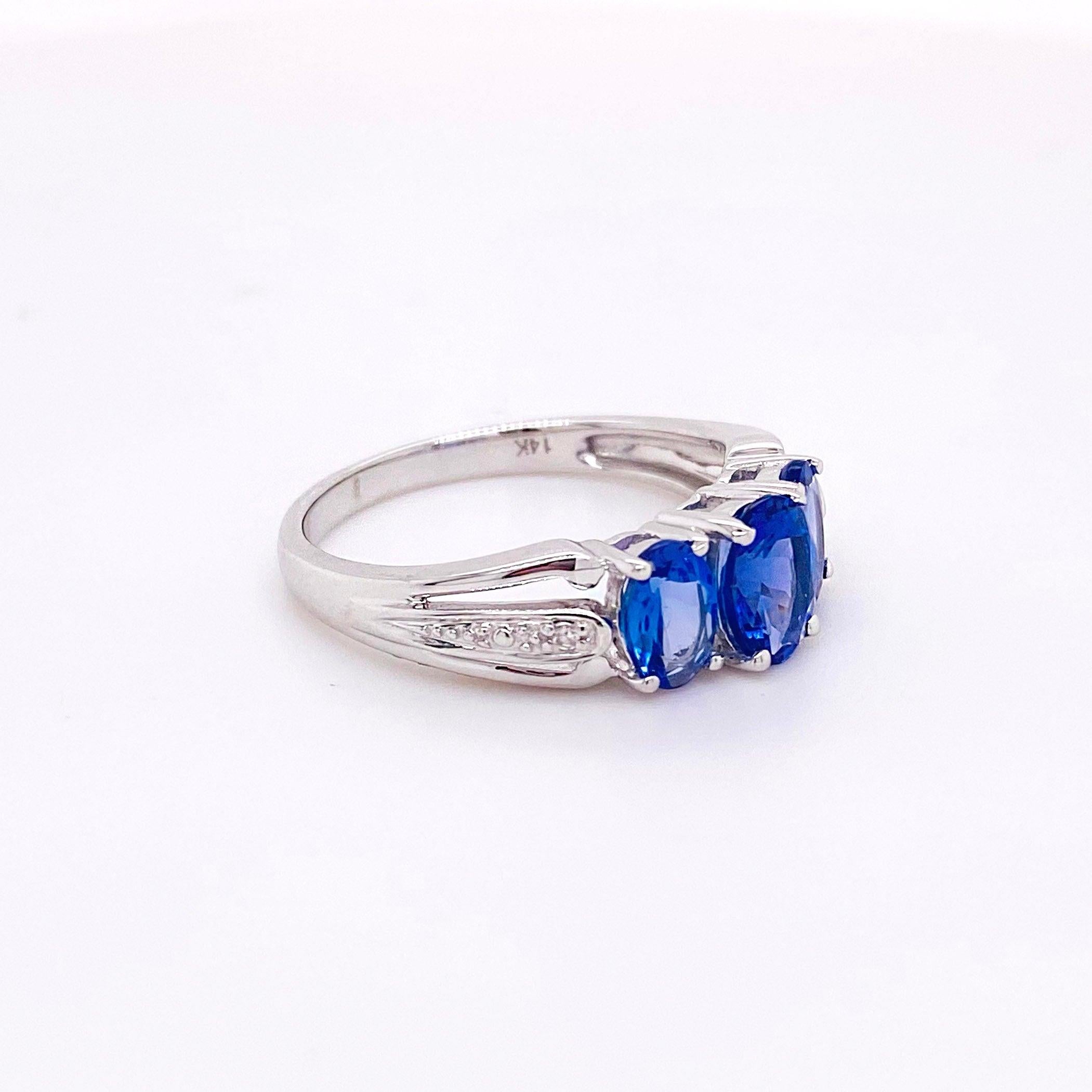 Tanzanite Diamond Ring 14 Karat White Gold Blue Three-Stone Ring 1.50 Carat 4