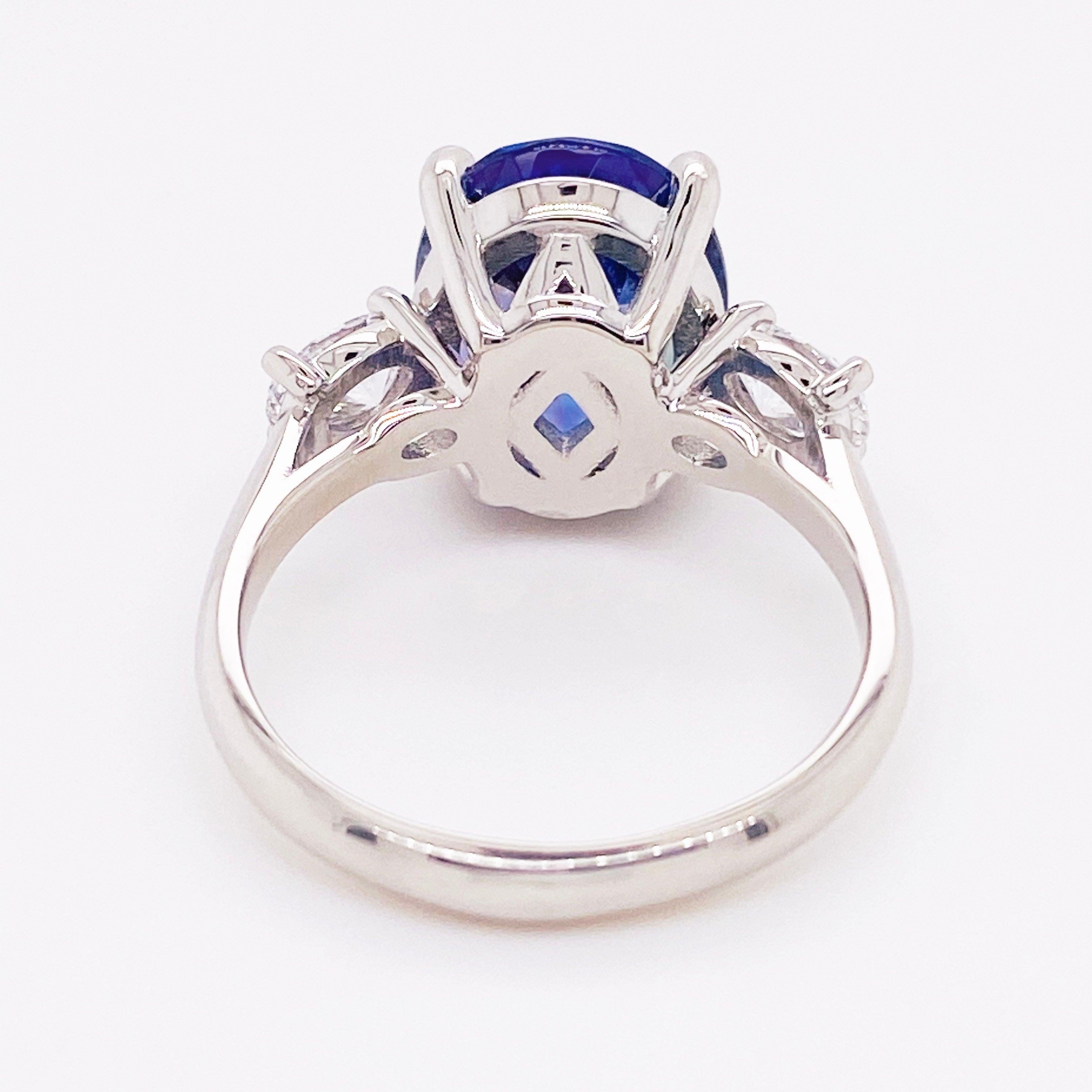 For Sale:  Tanzanite Diamond Ring, 4.77 Carat Tanz, 14 Karat Gold Three-Stone Ring 5