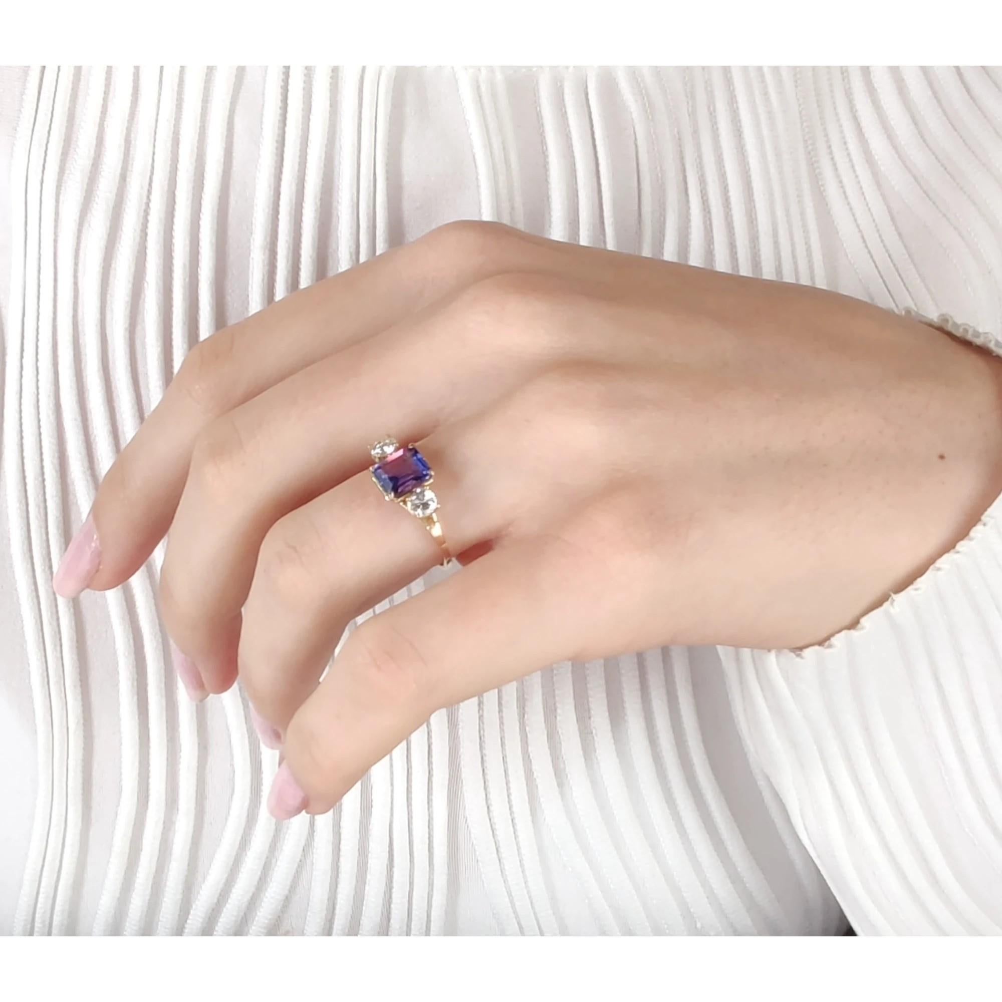 Women's Tanzanite Diamond Ring Certified Handmade Jewelry Women 14K Gold Engagemet Ring For Sale