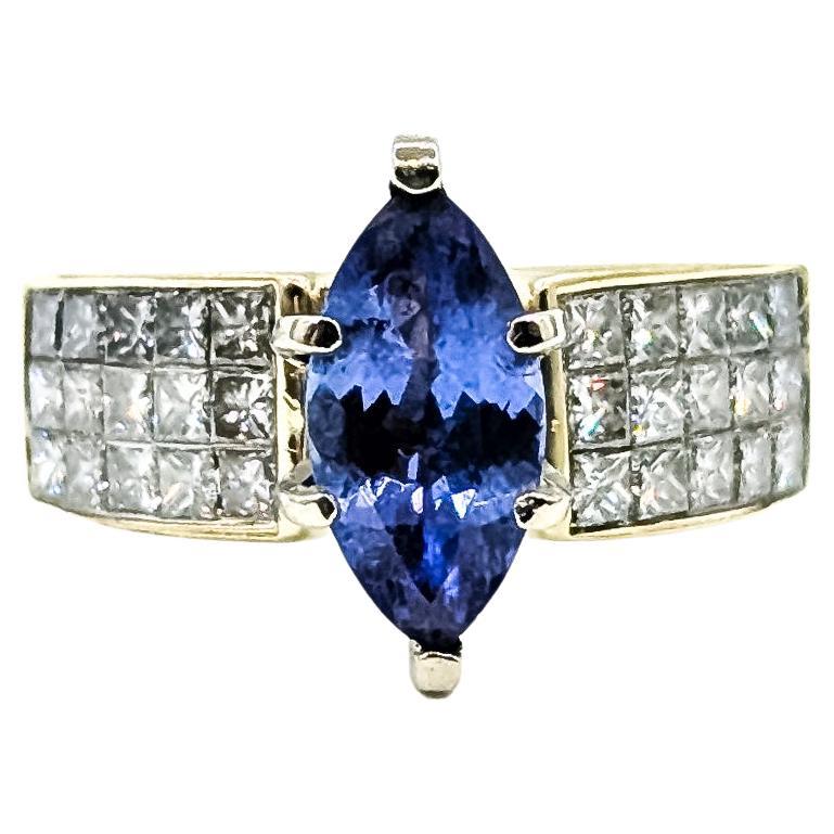 Tanzanite
Diamond Ring in 14k yellow gold